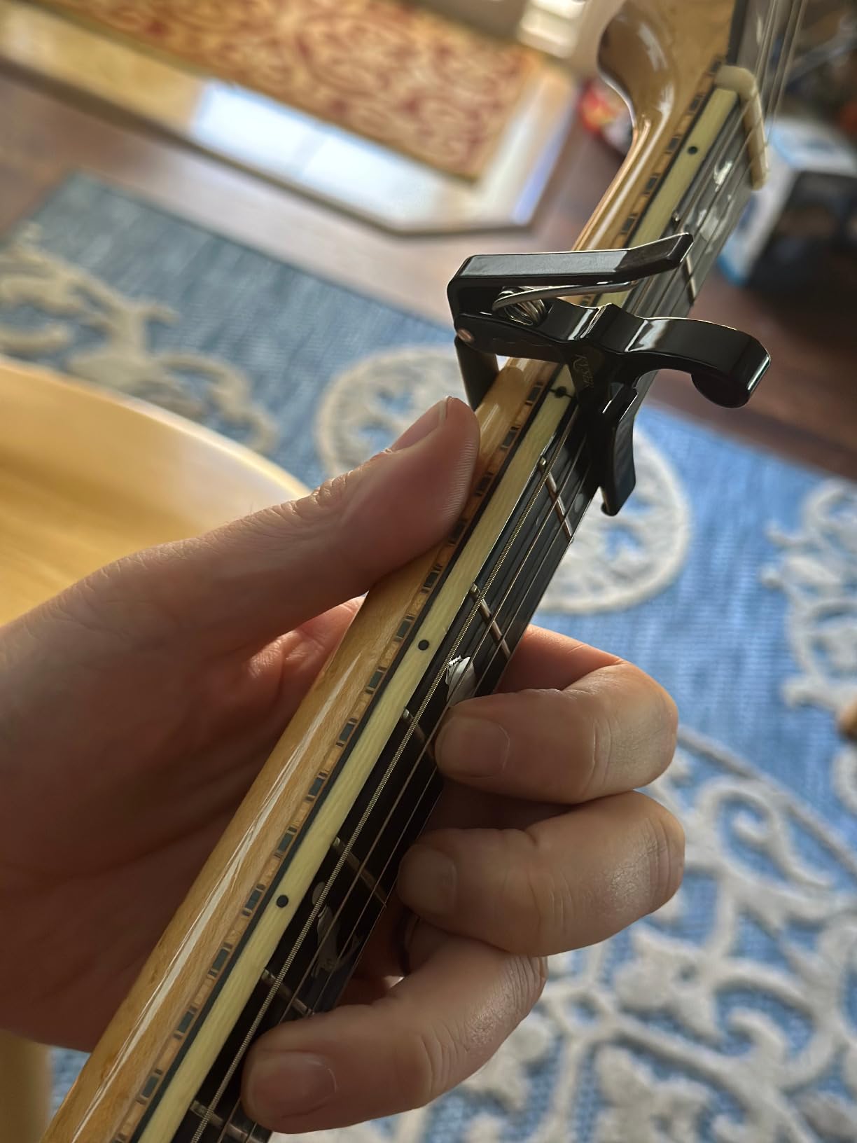 Kyser Musical Products Quick-Change Capo, KBMBA, Black - For Banjos, Ukuleles, & Mandolins, Made in USA customer photo 1