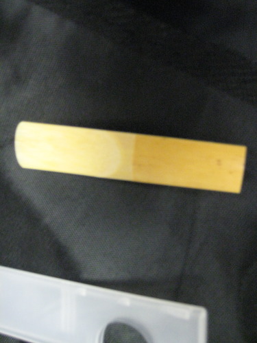 Vandoren SR223 Tenor Sax Traditional Reeds Strength 3; Box of 5 customer photo 2