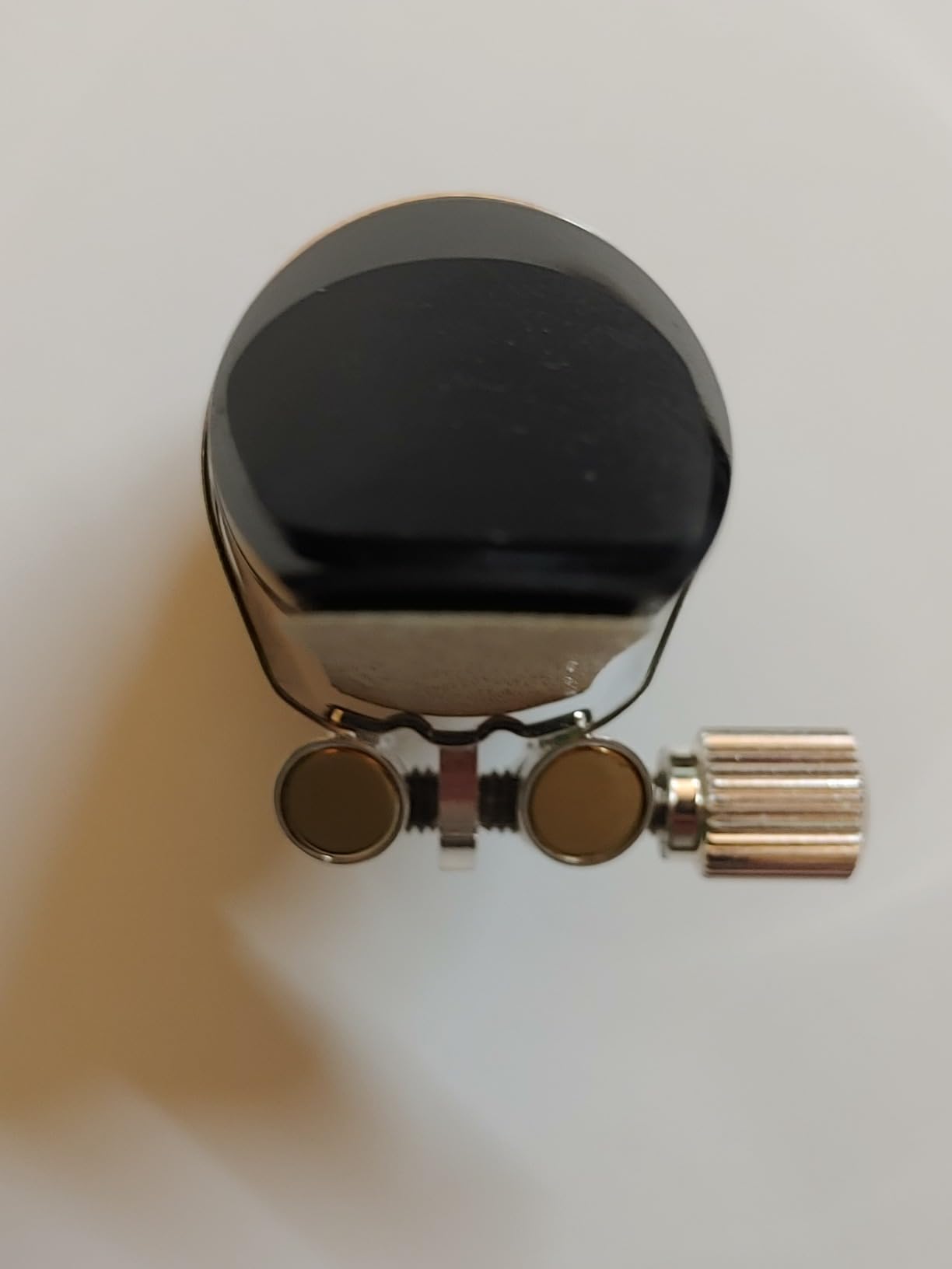 Vandoren LC01P Optimum Ligature and Plastic Cap for Bb Clarinet Silver Plated with 3 Interchangeable Pressure Plates customer photo 1