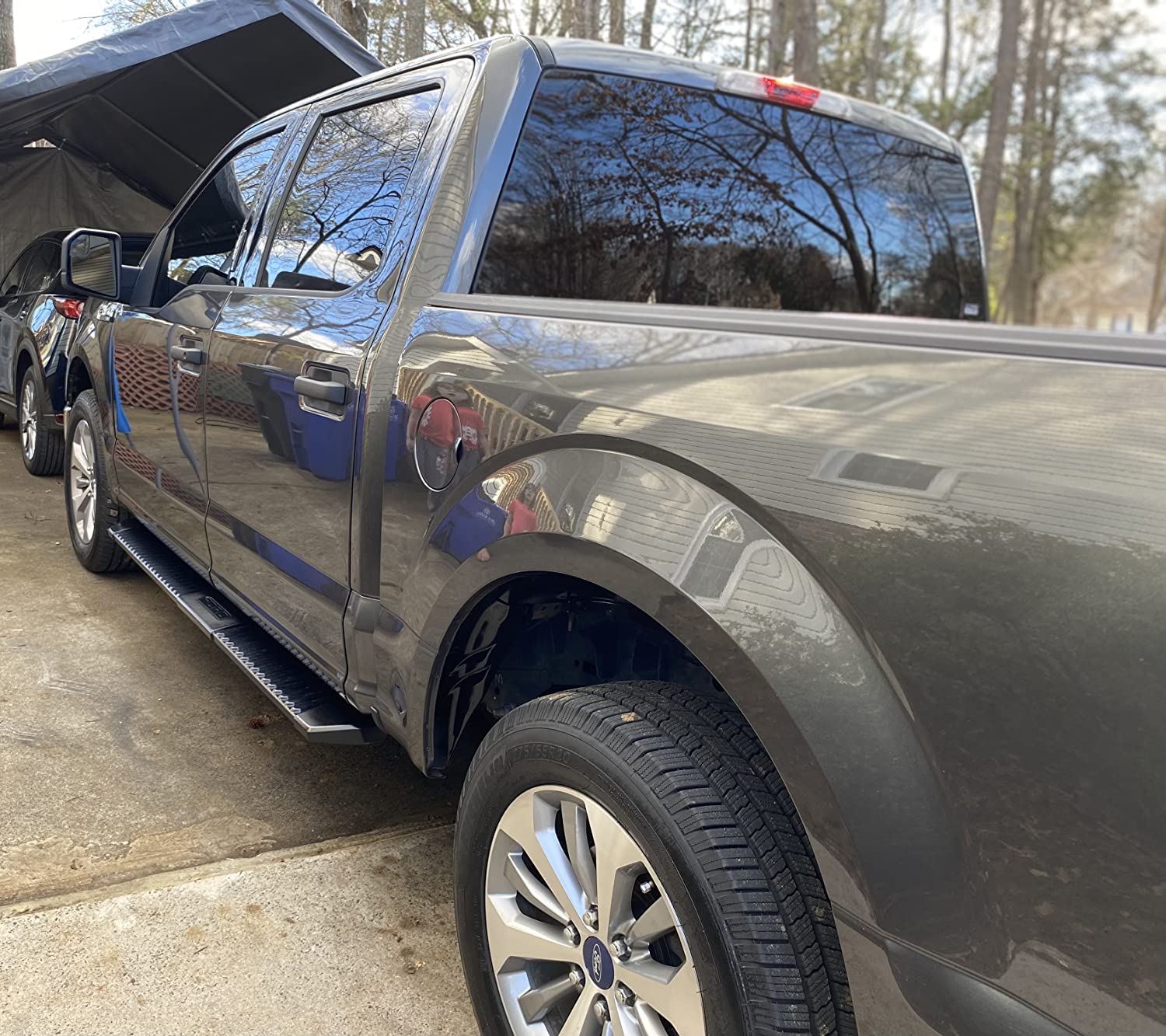 Meguiar's Deep Crystal Carnauba Wax, High-Grade Carnauba Liquid Car Wax for Long-Lasting Protection, Creates a Brilliant Shine and Gloss, Blocks UV Rays, Ideal Step for After Polishing, 16 Oz customer photo 1