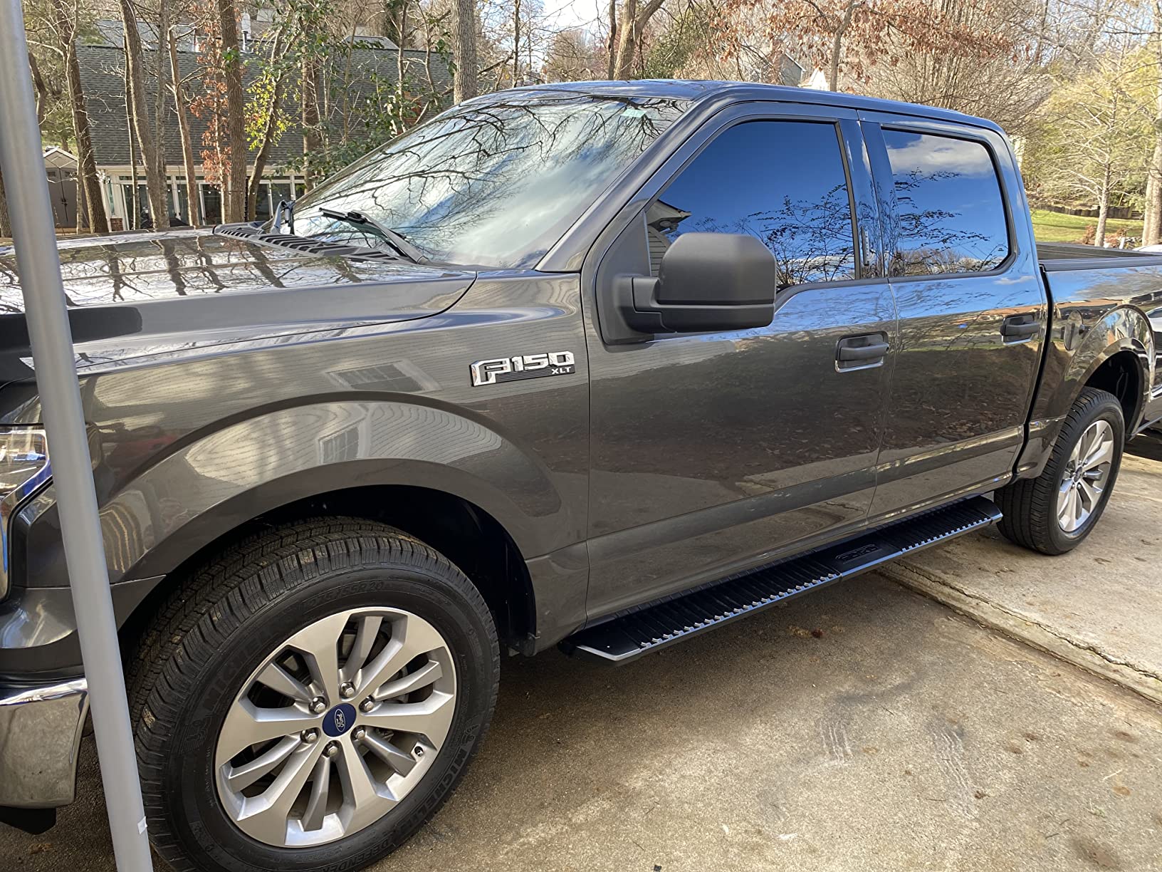Meguiar's Deep Crystal Carnauba Wax, High-Grade Carnauba Liquid Car Wax for Long-Lasting Protection, Creates a Brilliant Shine and Gloss, Blocks UV Rays, Ideal Step for After Polishing, 16 Oz customer photo 2