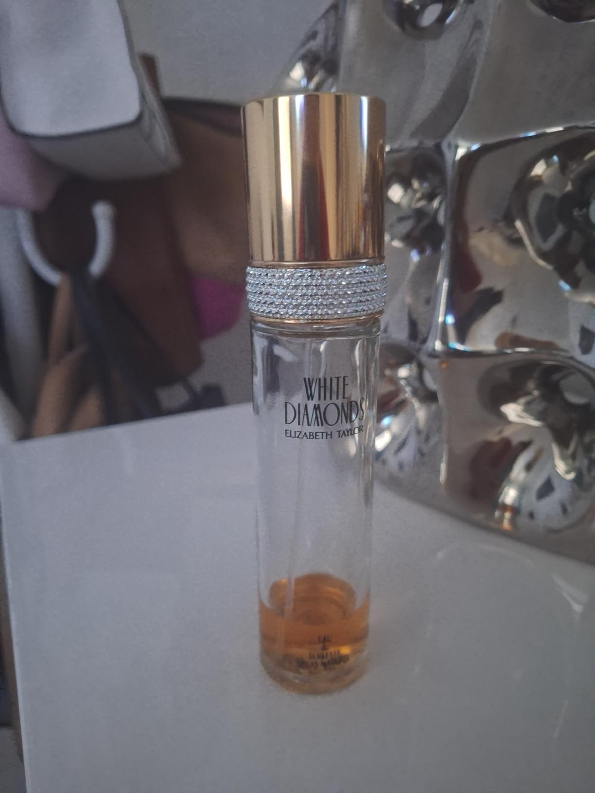 Elizabeth Taylor White Diamonds Women's Perfume, Long-Lasting Floral Fragrance for Her, Eau de Toilette EDT Spray, 3.3 fl oz customer photo 2