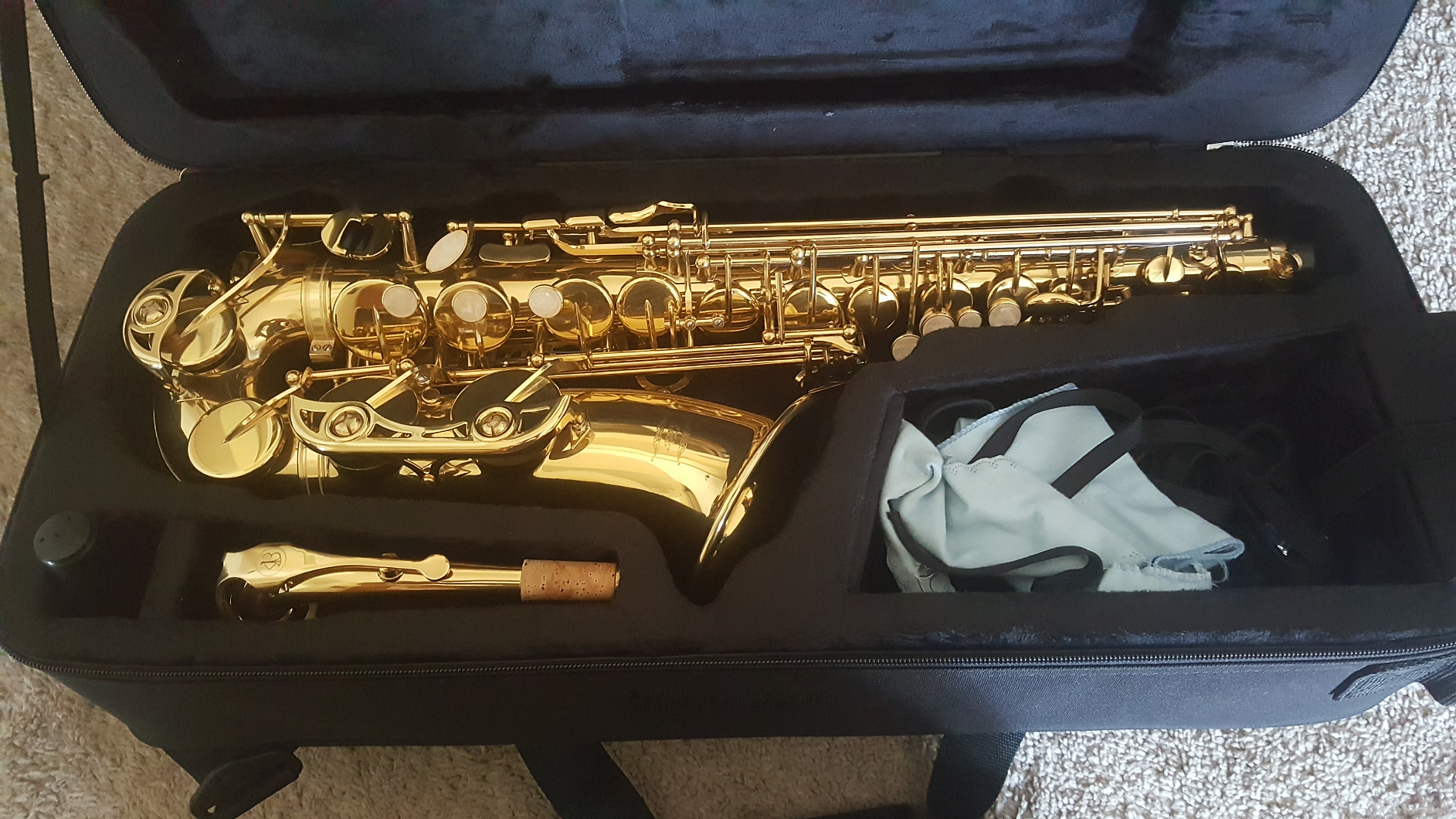 Protec MAX Alto Saxophone Case, Rectangular, Model MX304 customer photo 2