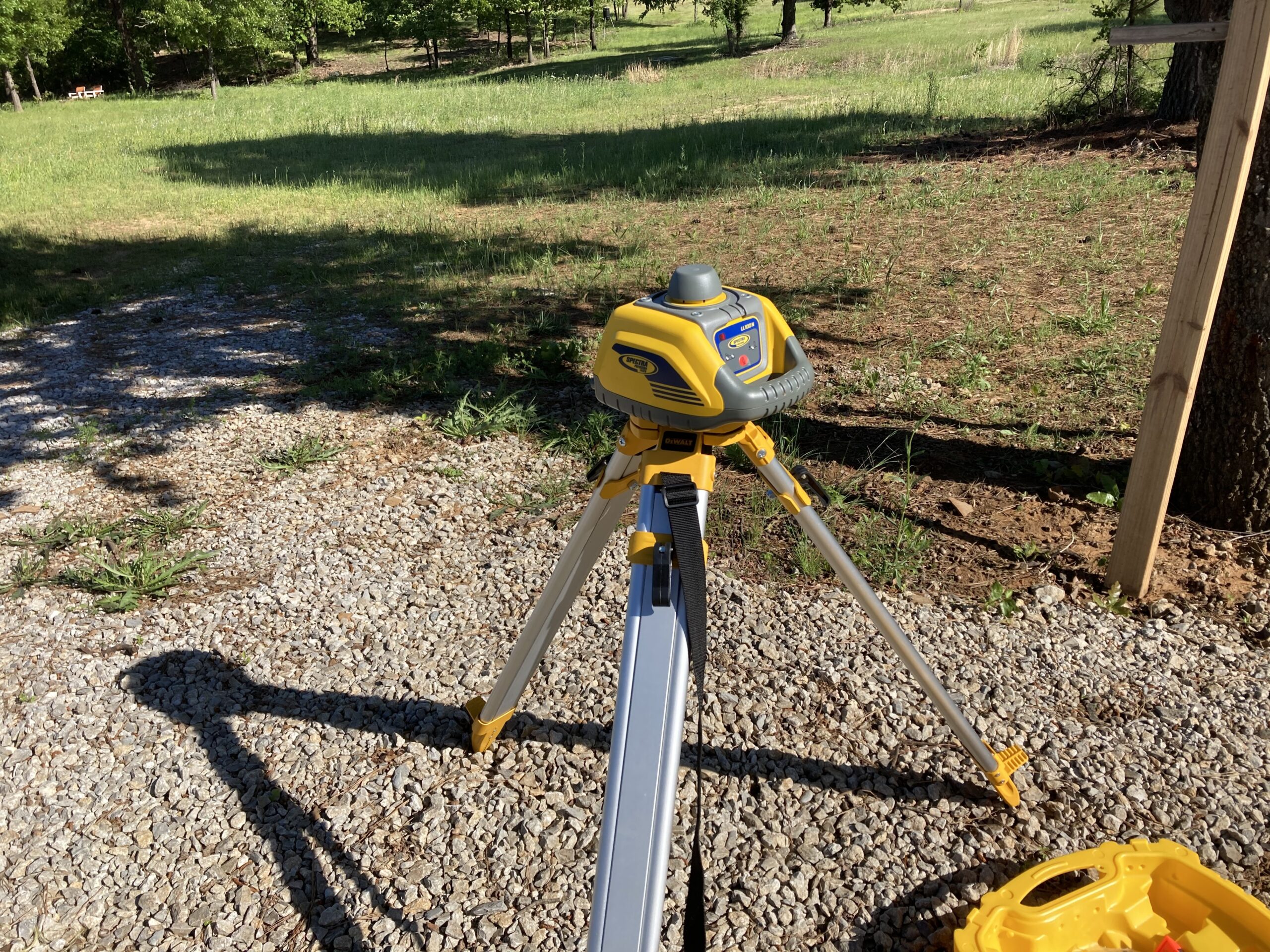 Spectra Precision LL100N-2 Self Leveling Rotary Laser Kit with HR320 Receiver Tripod Entry Level - System Case - Grade Rod (Inches) +/-1/8 in Accuracy, 1,150 ft Range, Rugged Jobsite Performance customer photo 1