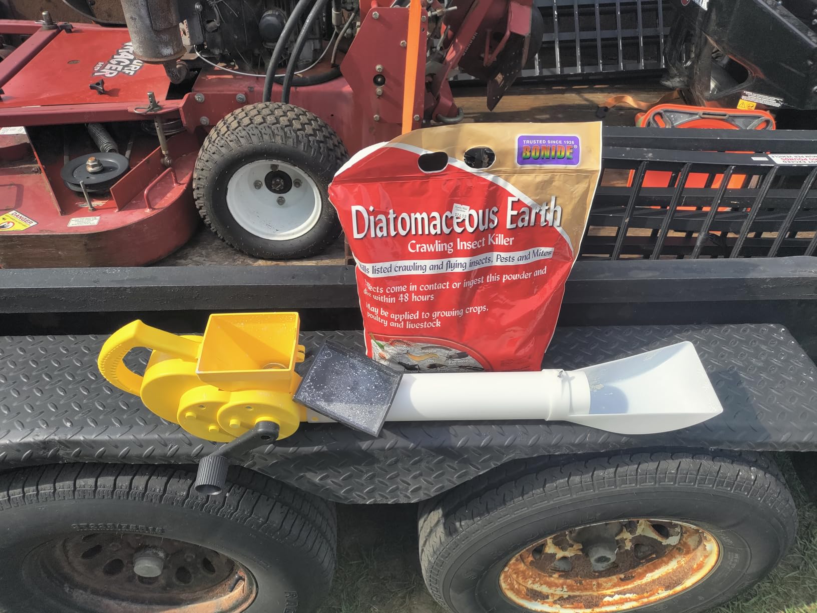 Lightweight Garden Dust Applicator, Made in USA customer photo 1