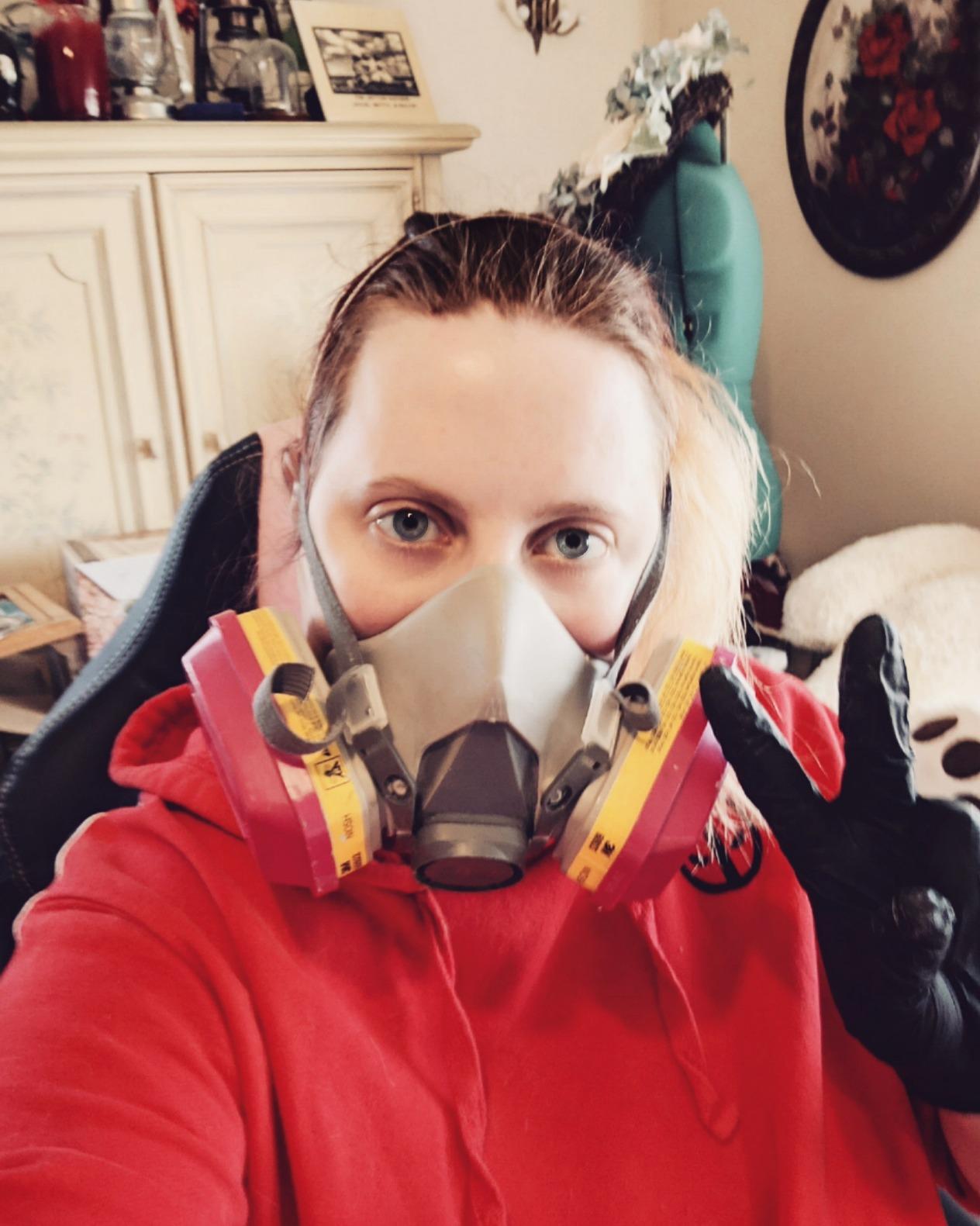 3M P100 / OV / AG Multi-Purpose Reusable Respirator 62023 Medium Size NIOSH-APPROVED P100 / Organic Vapor / Acid Gas Rated Filters Adjustable Head Straps Comfortable & Lightweight customer photo 1