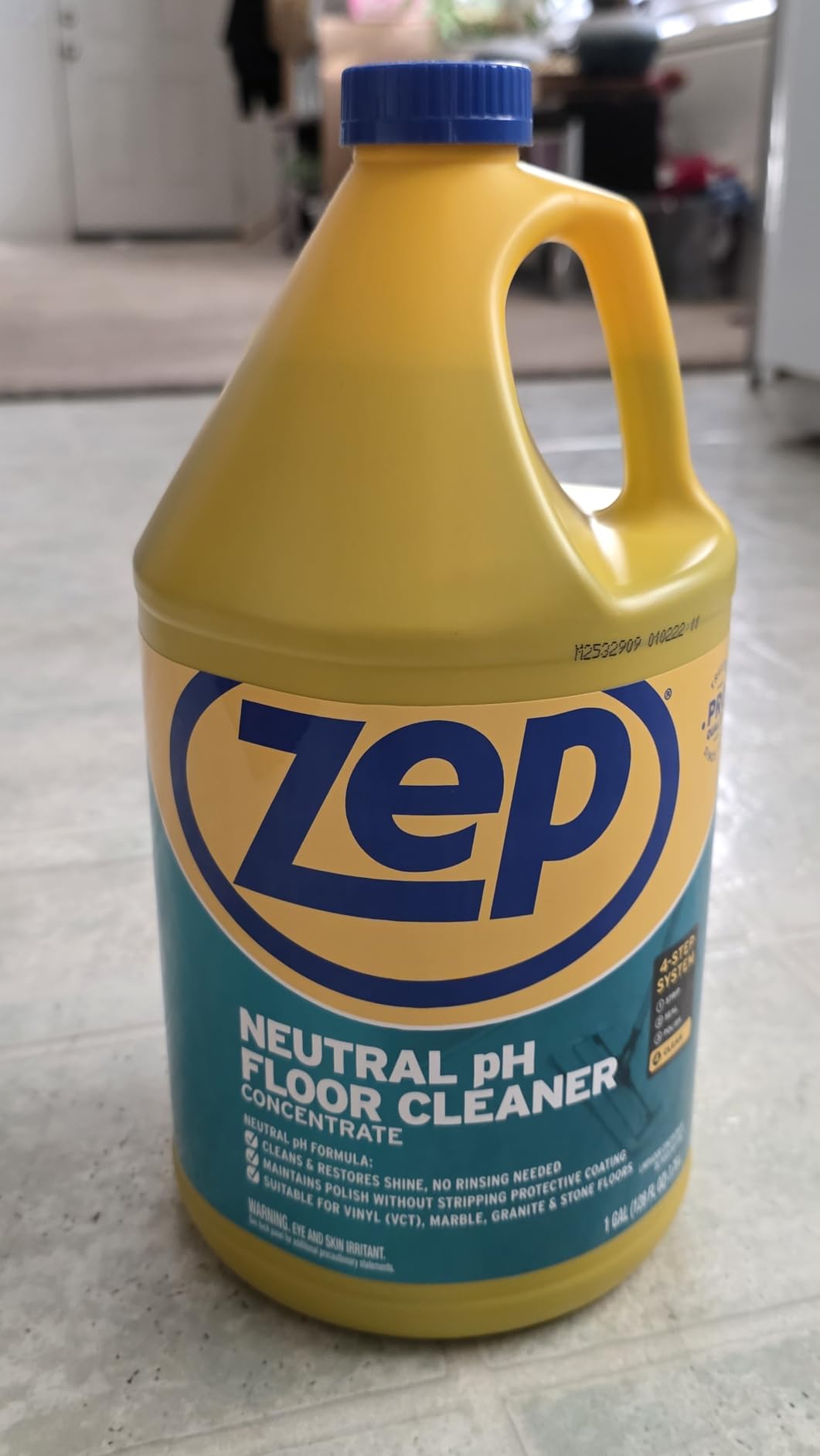 Zep Neutral PH Industrial Floor Cleaner - 1 Gallon - ZUNEUT128 - Concentrated Pro Trusted All-Purpose Floor Cleaner customer photo 1