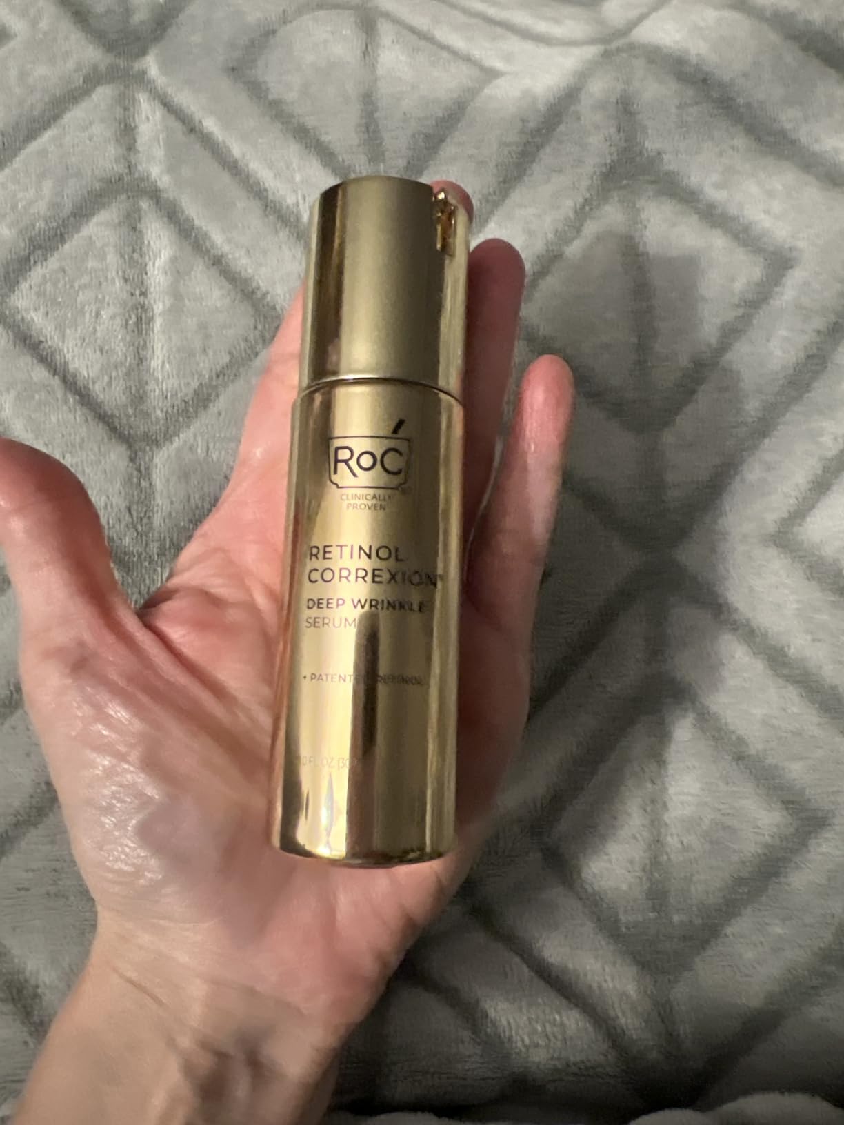 RoC Retinol Correxion Deep Wrinkle Retinol Face Serum with Ascorbic Acid, Anti-Aging Treatment for Fine Lines, Dark Spots, Post-Acne Scars, 1 Oz customer photo 1