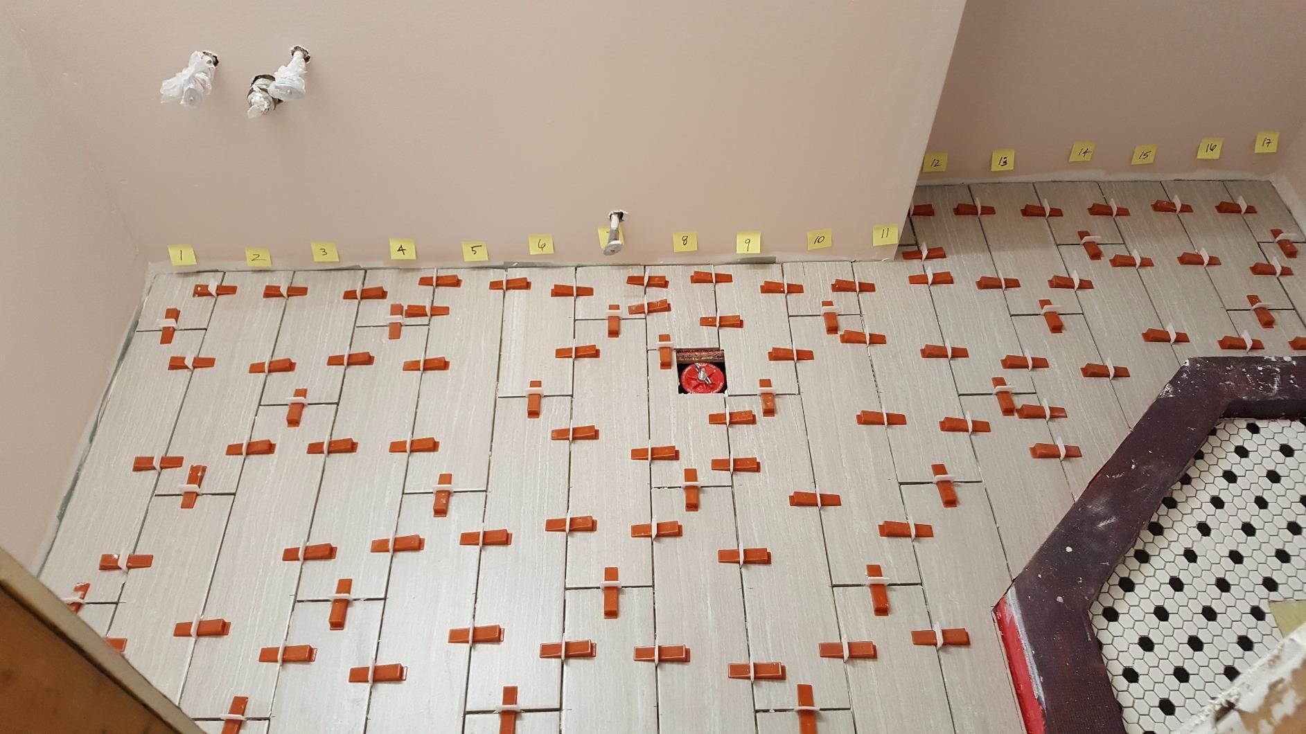 Raimondi Leveling System Heavy Duty Tile Leveling System 1/16 HD Clips 250pc Bag customer photo 1