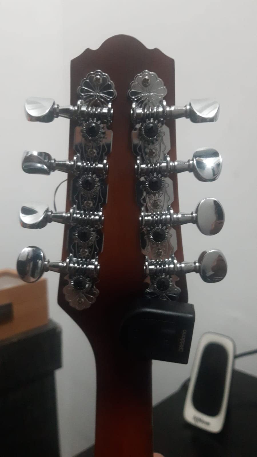 Grover 304C Sta-Tite Mandolin Tuners - 4+4 - Chrome customer photo 1