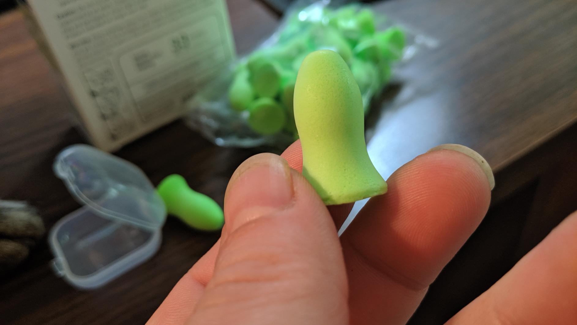 Flents Protechs Foam Ear Plugs, 10 Pair with case Sleeping, Snoring, Loud Noise, Traveling, Concerts, Construction, Studying, Work, Shooting, NRR 33, Noise Cancelling, Green, Made in the USA customer photo 2