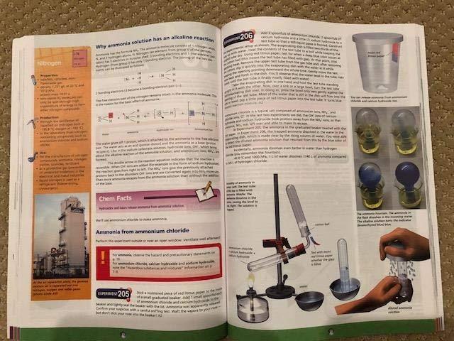 Thames & Kosmos Chem C3000 - Ultimate Chemistry Set with 387 Experiments customer photo 2