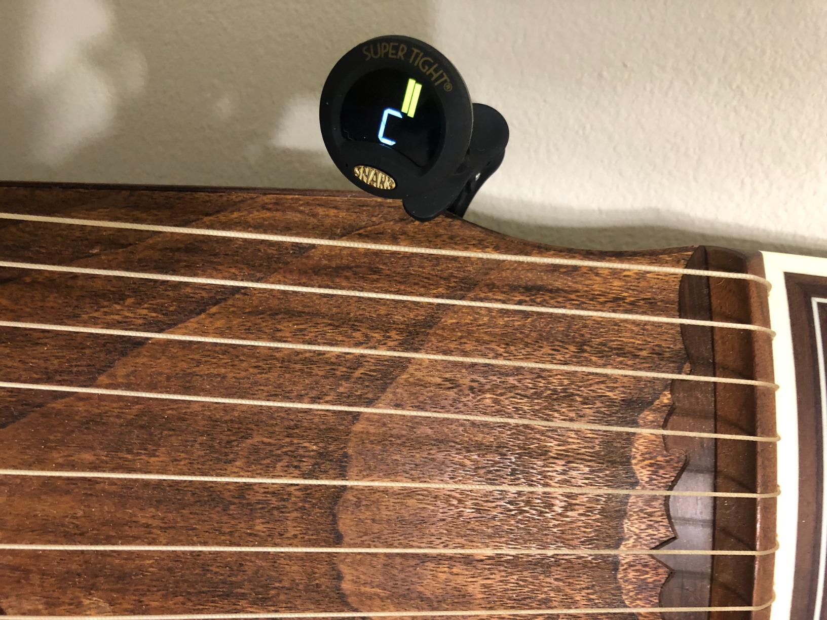 Snark SN-8 Super Tight All Instrument Tuner customer photo 2