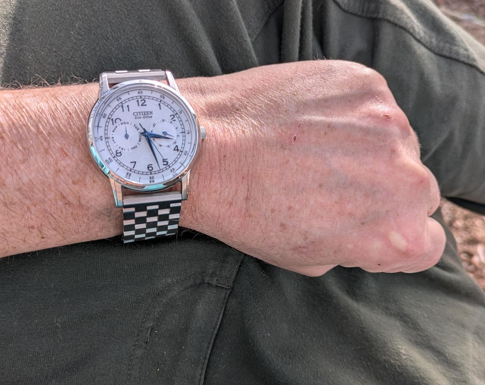 Citizen Eco-Drive Corso Mens Watch, Stainless Steel, Classic customer photo 1