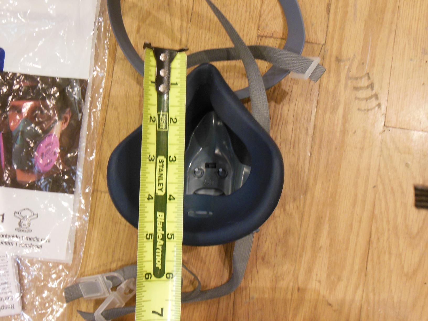 3M Reusable Respirator Half Facepiece 7502, NIOSH, 3M Cool Flow Valve, Dual Airline Supplied Air Compatible, Integrated Dropdown Suspension, Bayonet Connections, For Chemical Handling, Painting, Med customer photo 2