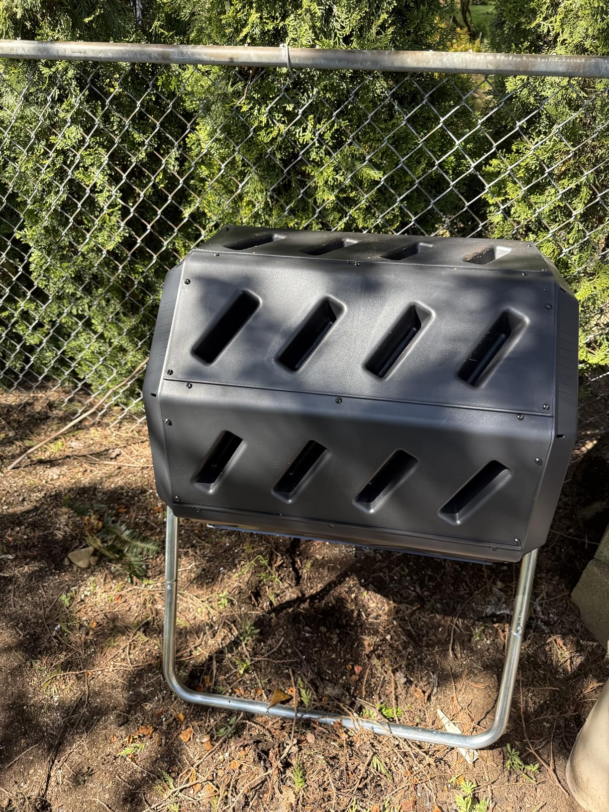 FCMP Outdoor IM4000 Dual Chamber Tumbling Composter Canadian-Made, 100% Recycled Resin - Outdoor Rotating Compost Tumbler Bin for Garden, Kitchen, and Yard Waste, Black (37 Gallon) customer photo 2