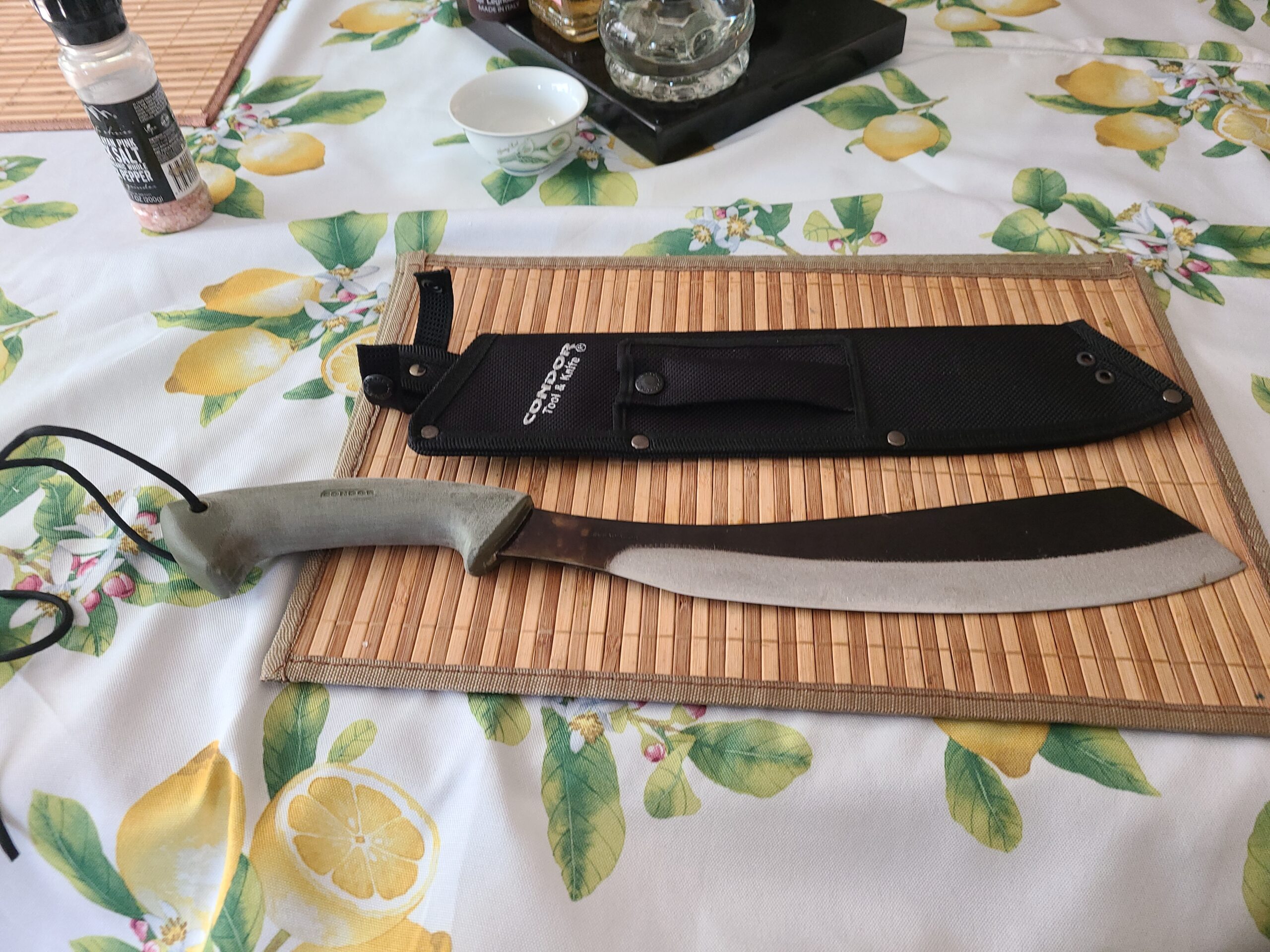 Condor Tool & Knife Bushcraft Parang Machete Knife - Heavy Duty Machete with Sheath - 1075 High Carbon Steel - High Impact Polypropylene Handle - Ballistic Nylon Sheath - 13in Blade - 22.9oz customer photo 1