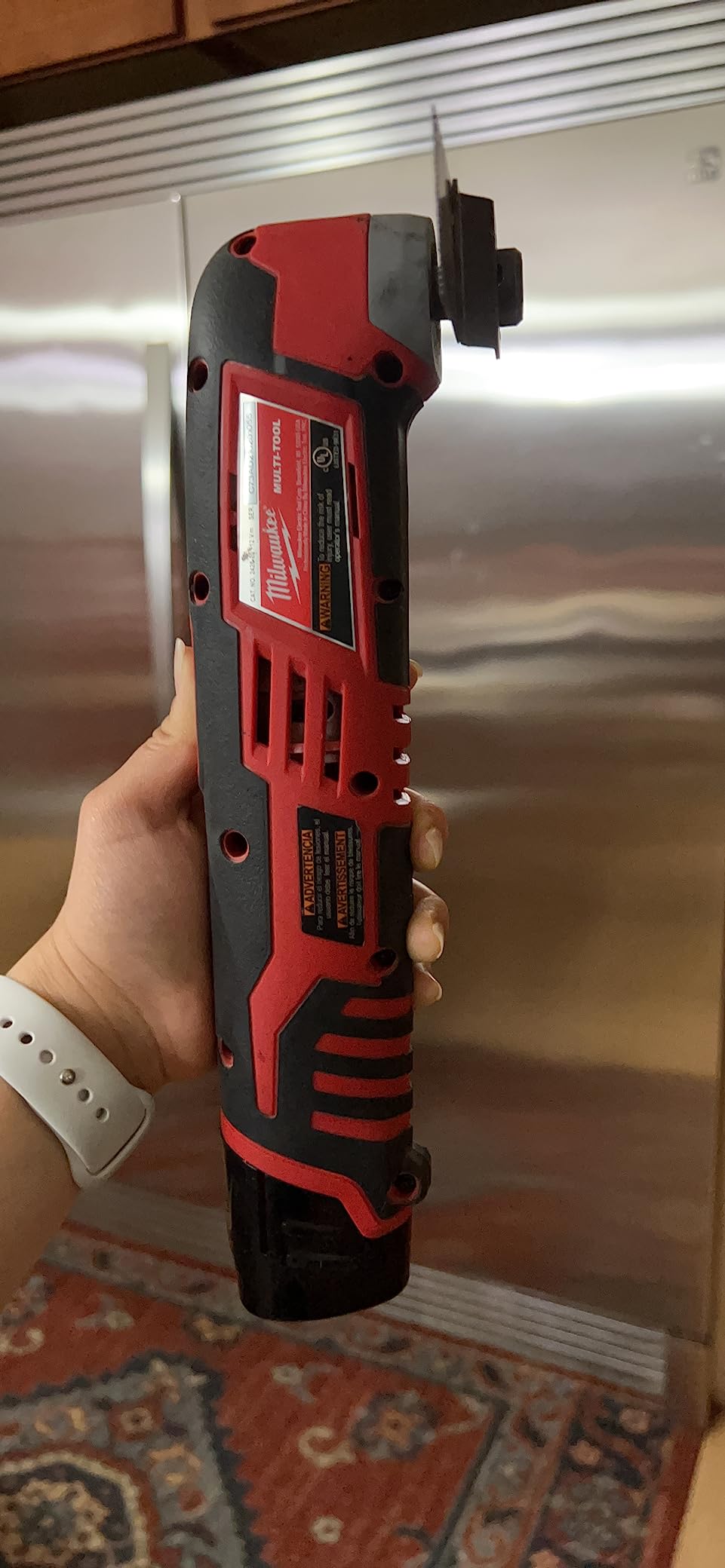 Milwaukee 2626-20 M18 18V Lithium Ion Cordless 18,000 OPM Orbiting Multi Tool with Woodcutting Blades and Sanding Pad customer photo 1
