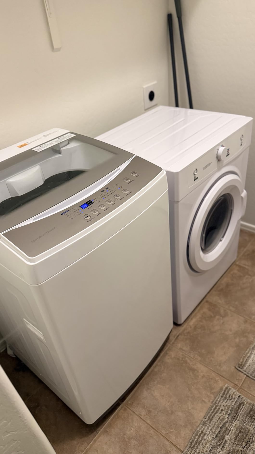 HAMILTON BEACH Portable Washer-LED Digital Display Panel-5 Cycles-Top Loading Design-Low Noise Washing Machine, 2.1 cu ft, White customer photo 2