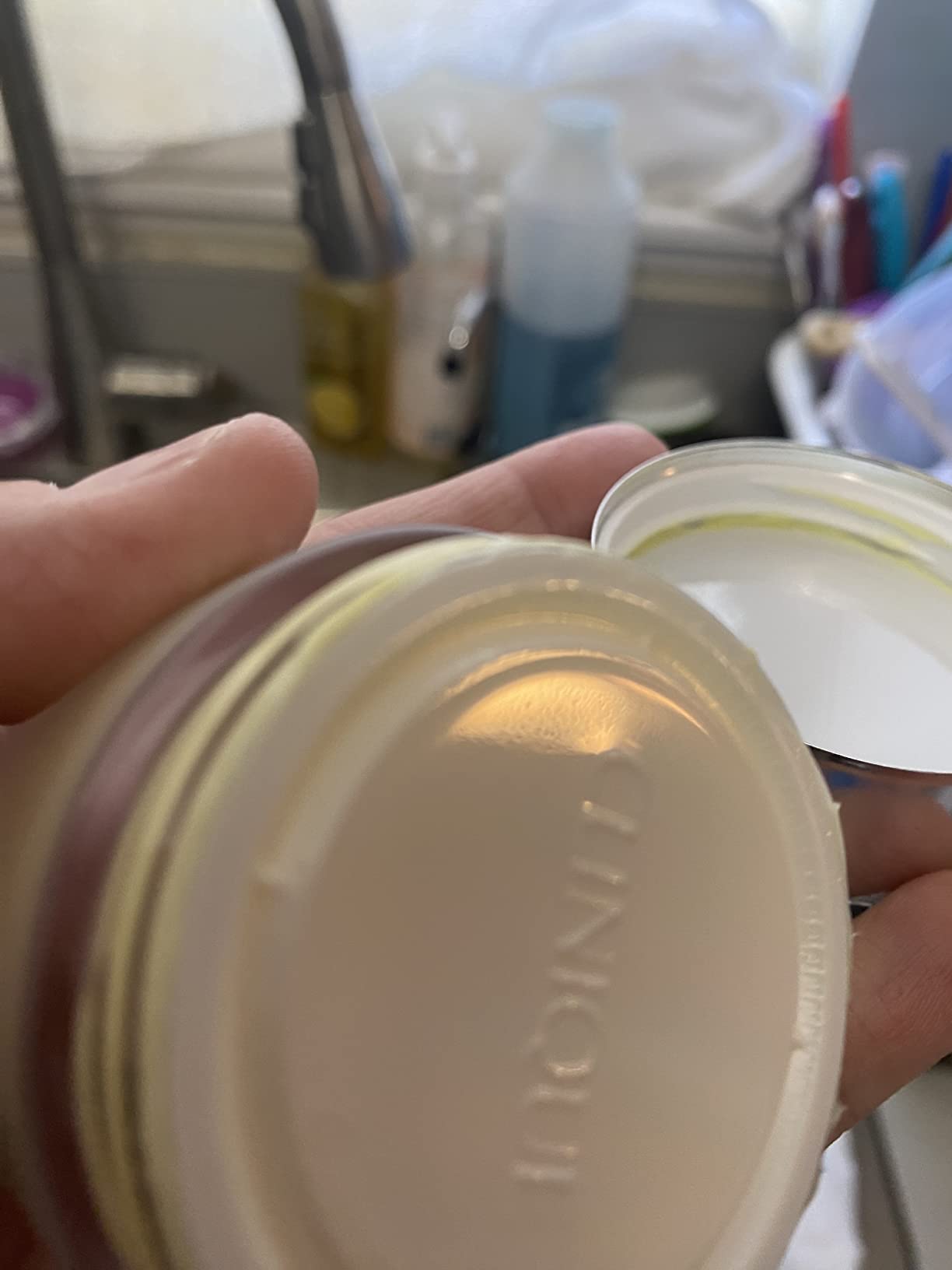 Clinique 3-Step Dramatically Different Moisturizing Hydrating Face Cream | Face Moisturizer For Dry Skin Types, 1.7 Fl Oz customer photo 1