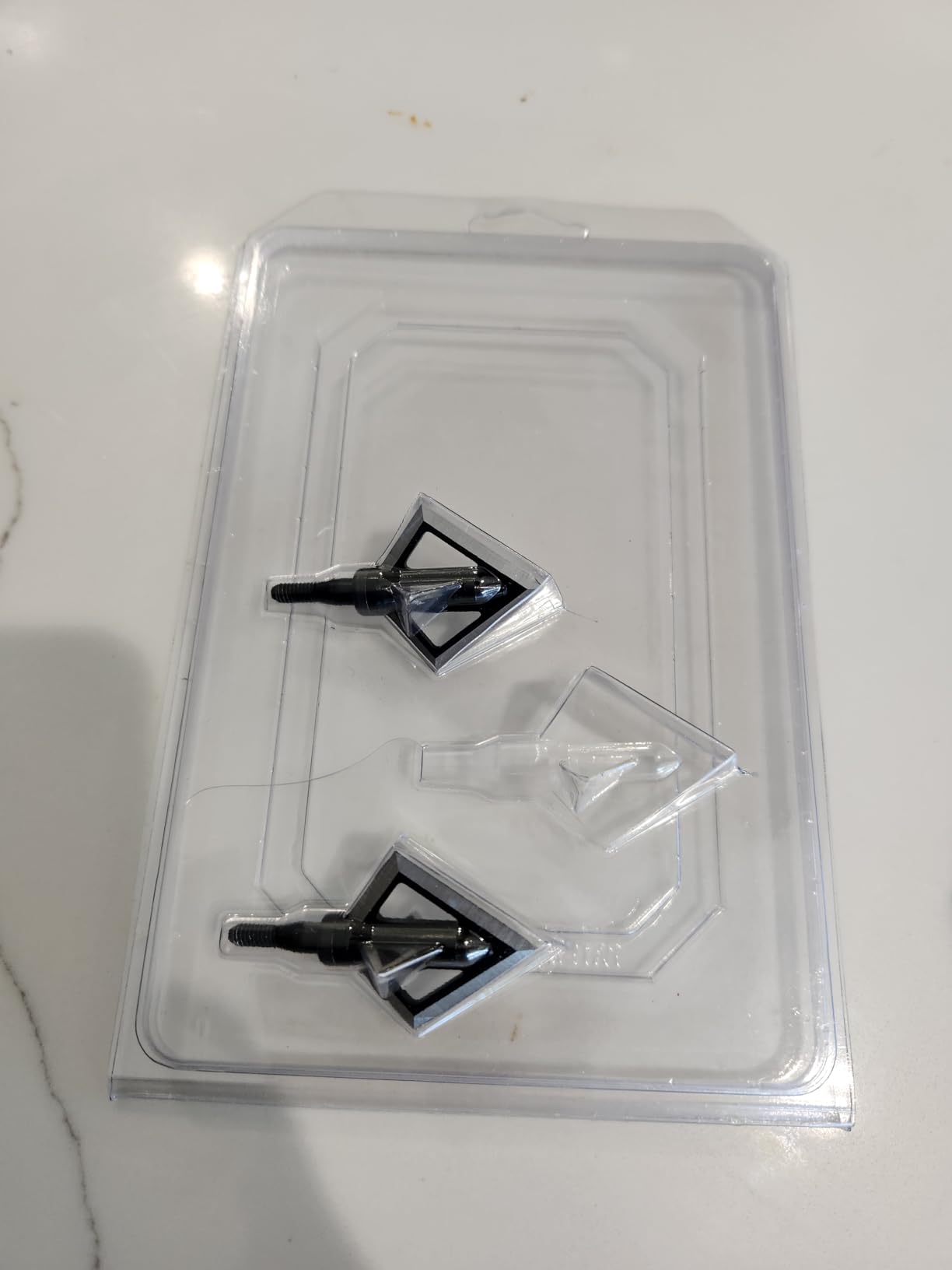 Magnus 4 Blade Hornet Broadhead (3-Pack) customer photo 1