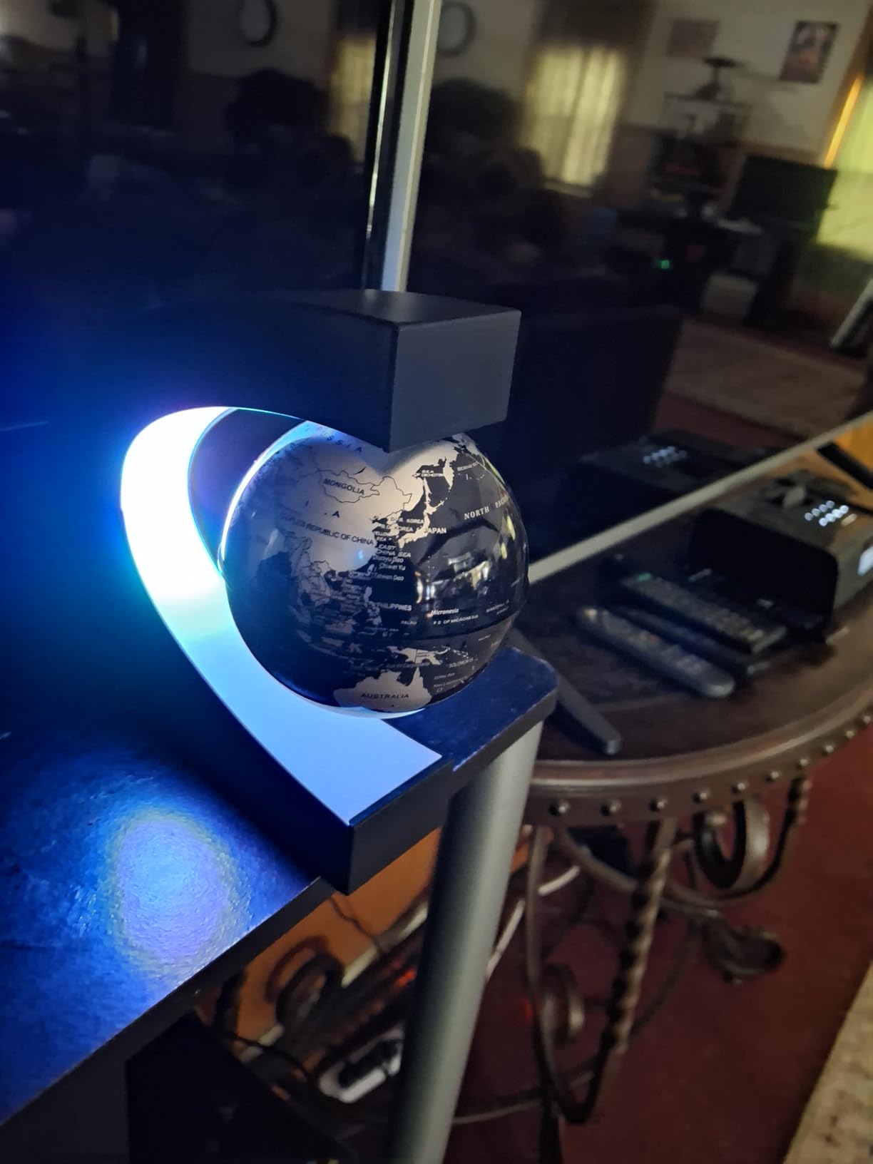 Magnetic Levitating Globe with LED Light, Cool Tech Gift for Men Father Boys and Girls, Floating Globes World Desk Gadget Decor customer photo 2