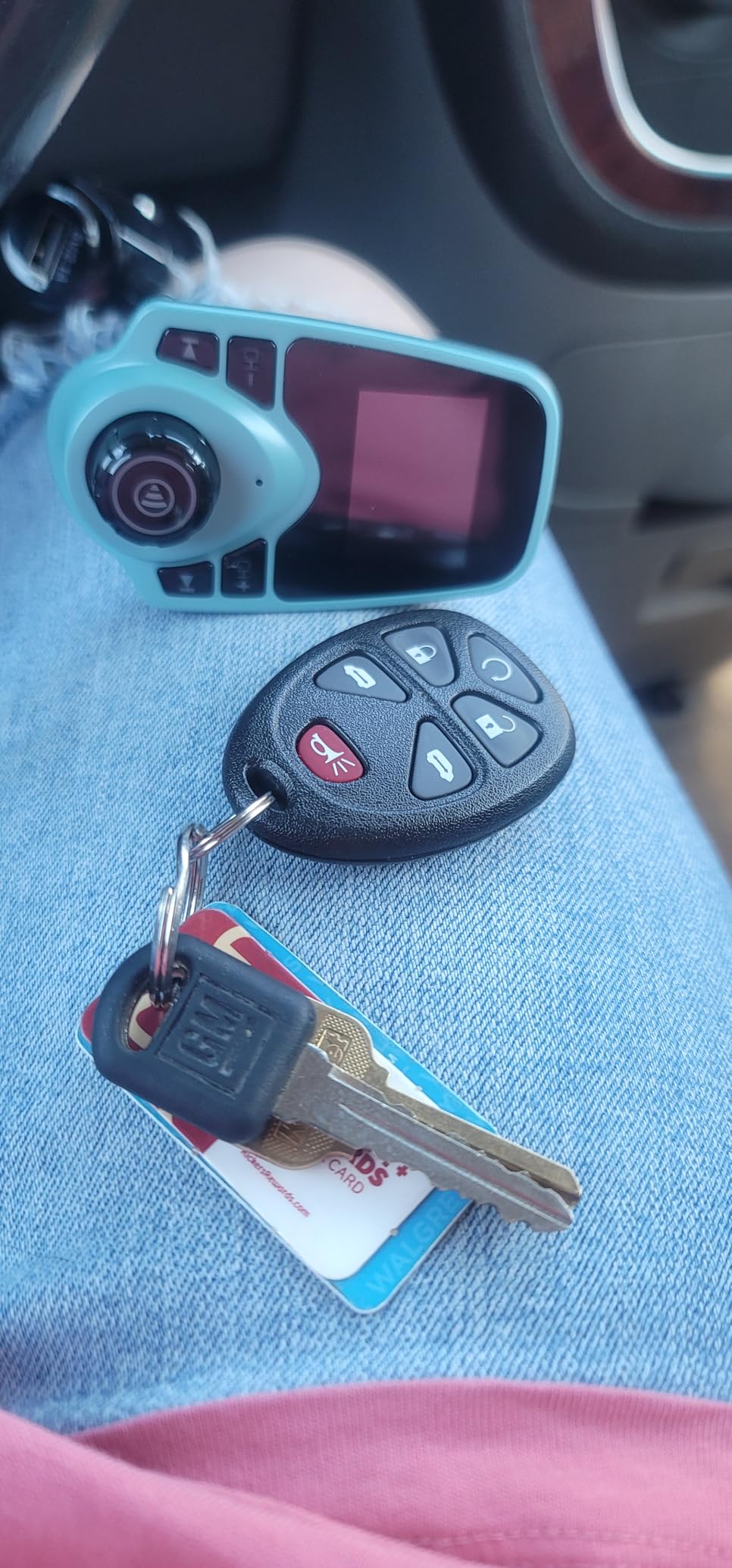 Nulaxy KM18 Bluetooth 5.4 Car Adapter with 1.44