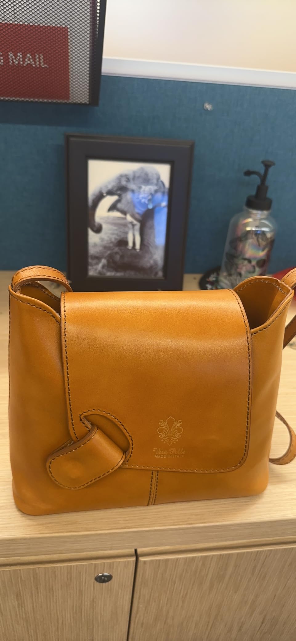 Isabella Crossbody Bag - Small to Medium Structured Italian Leather Purse with Adjustable Strap & Zipper Pockets customer photo 1