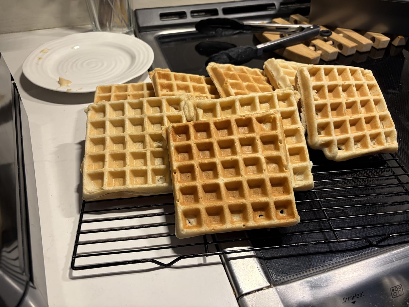 KRUPS 4-Slice Belgian Waffle Maker: Stainless Steel, 5 Browning Levels, Audible Ready Beep, Removable Plates, 1200W, Silver/Black, Large Waffle Maker Family Size, Great for Family Breakfasts customer photo 2