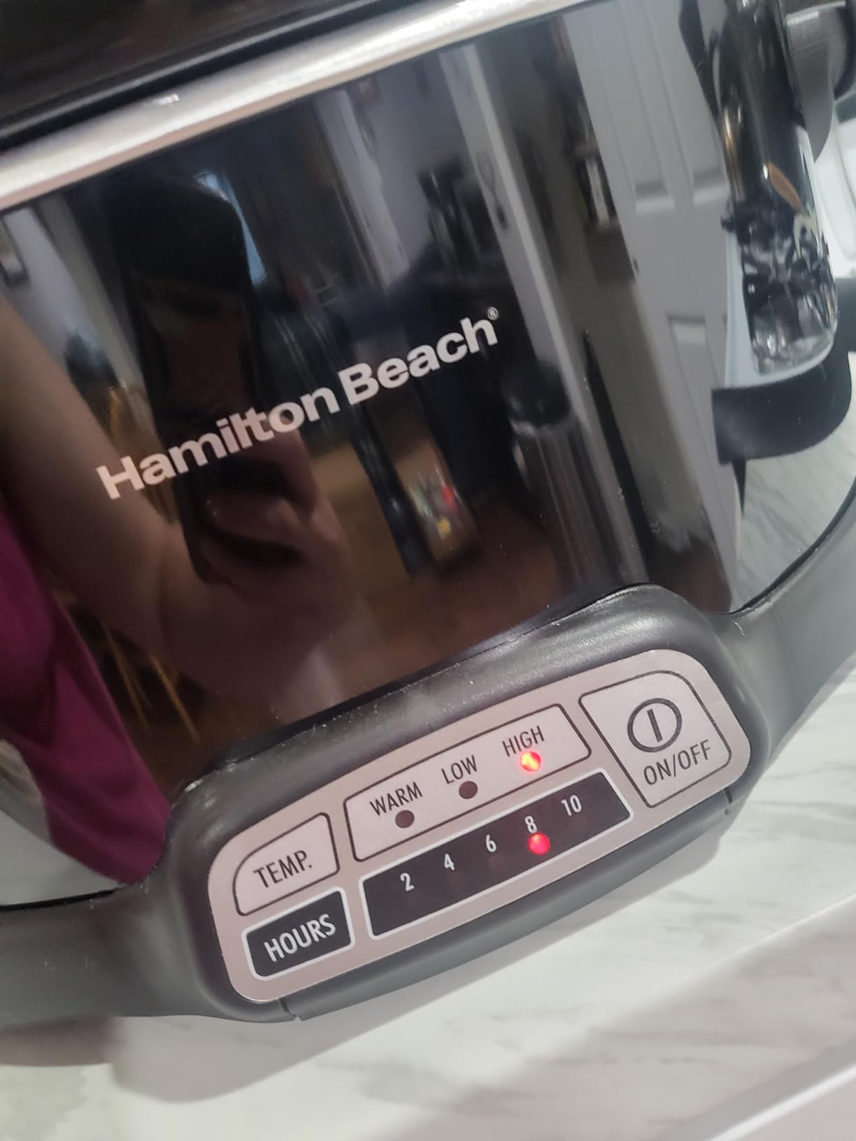 Hamilton Beach Portable 7 Quart Programmable Slow Cooker with Three Temperature Settings, Lid Latch Strap for Easy Travel, Black (33474G) customer photo 2