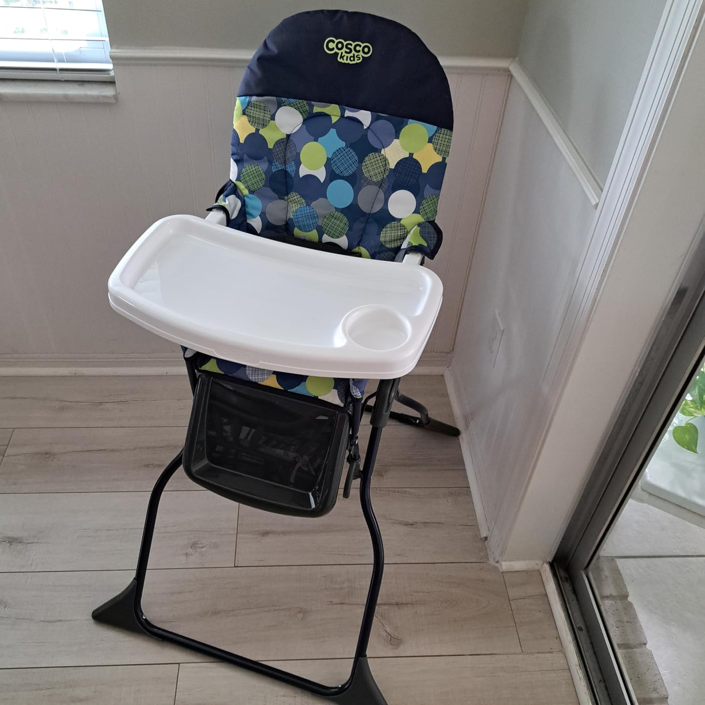Cosco Kids Simple Fold Highchair for Baby, Simple Foldable High Chair, Convenient, Lightweight, and Compact Design, Comet customer photo 2