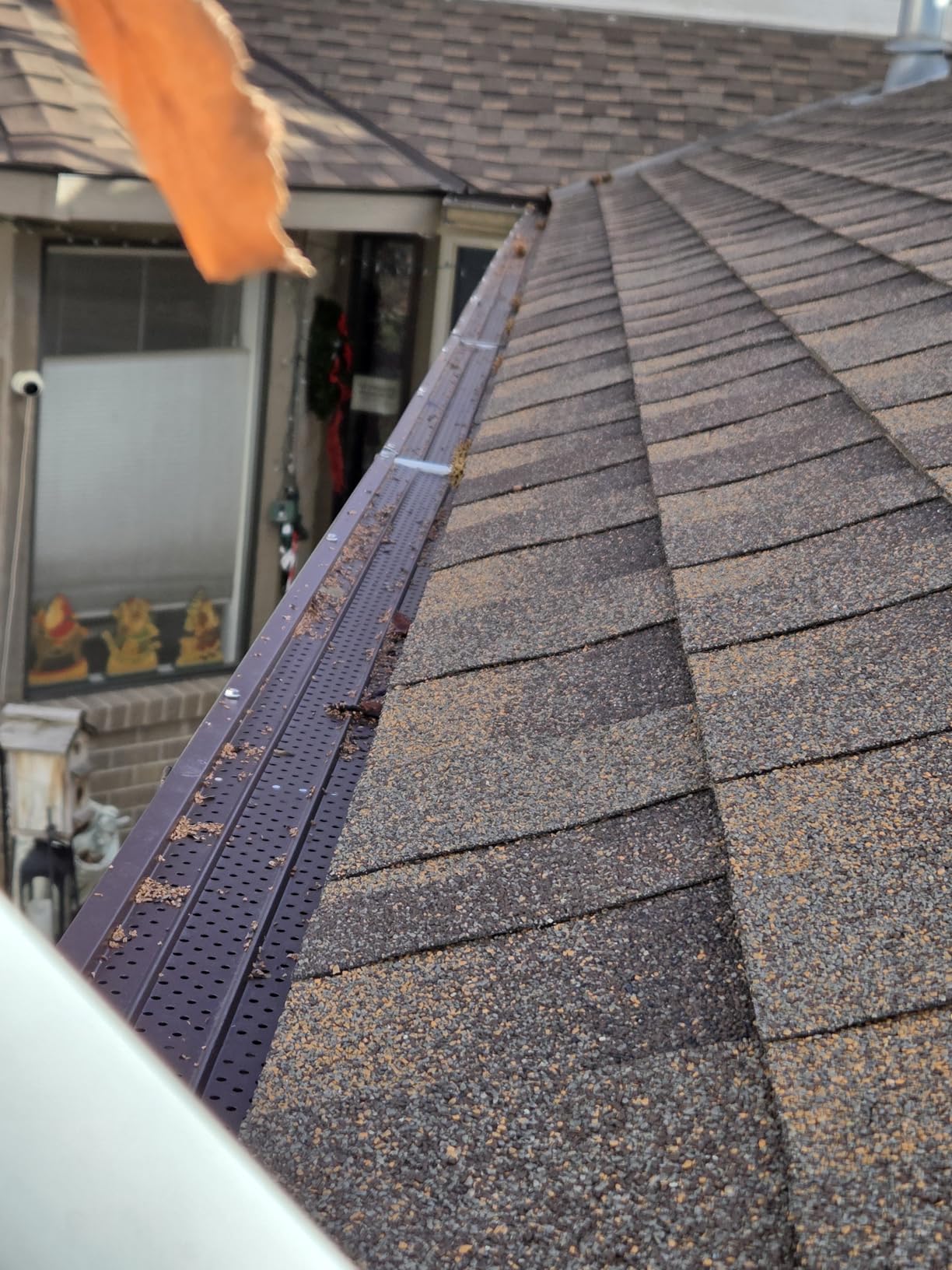 FlowGuard Gutter Guard, USA Made Professional DIY 5 Inch 50-Year Gutter Cover Leaf Protection System - Thermal Thaw Black - Aluminum - 102 Feet - by FlexxPoint customer photo 1