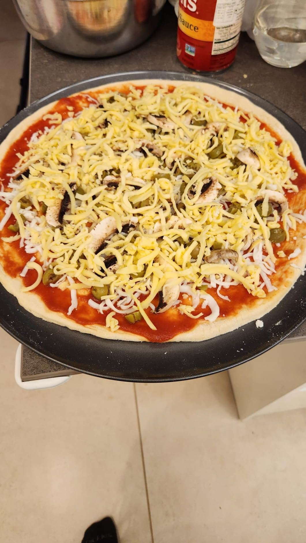 Wilton Perfect Results Premium Non-Stick Pizza Pan, 14 Inch customer photo 2