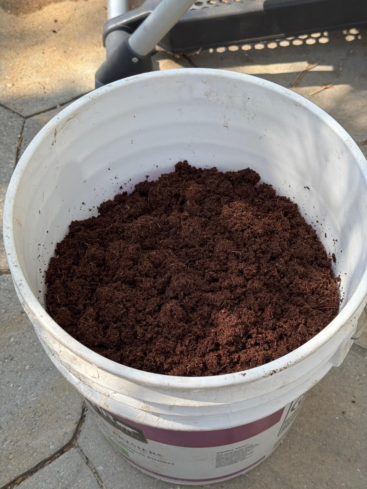 Coco Coir 650gm Bricks (5-Pack) - Organic Coco Coir for Plants & Gardening - OMRI-Listed Cocopeat for Garden Soil, Seed Starter Soil, & Mulch customer photo 2