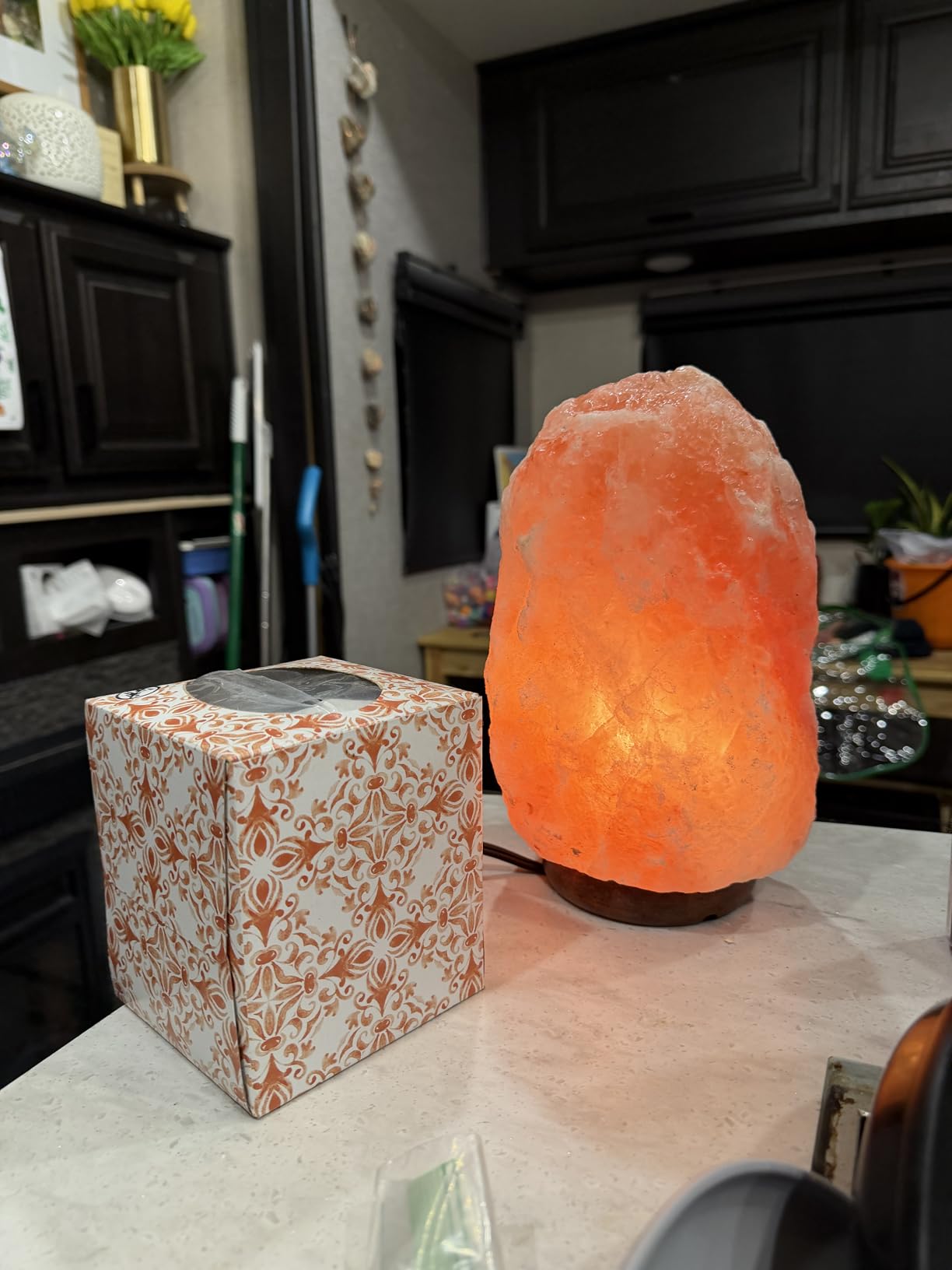 The Body Source Himalayan Salt Lamp | 8-10 in (7-11 lb) | Natural Salt Rock Lamp with Dimmer Switch & Wooden Base | Night Light & Bulb Replacement customer photo 1