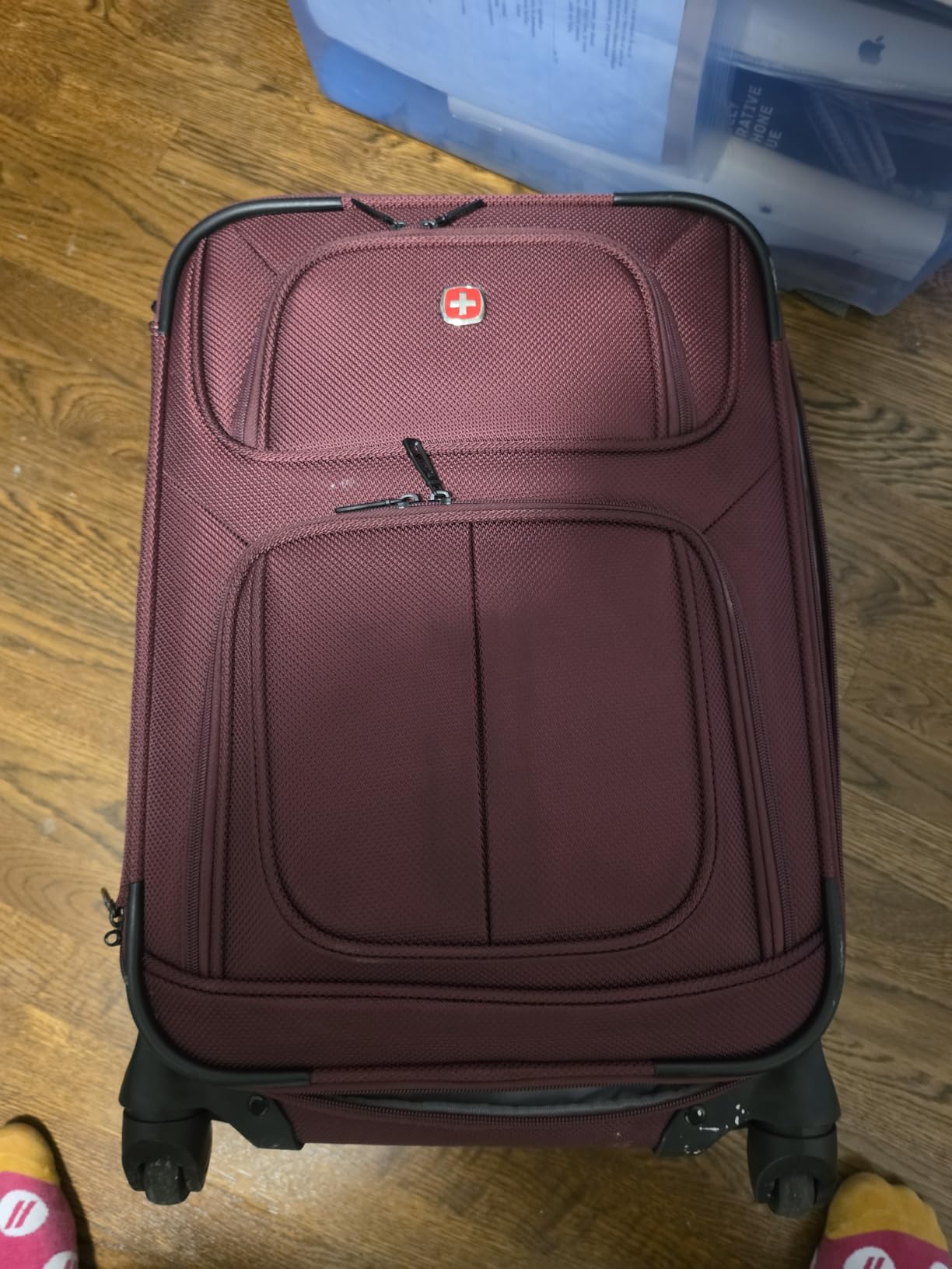 SWISSGEAR Sion Softside Expandable Spinner Luggage Durable Lightweight Travel Suitcase, Black, 3-Piece Set (Carry-On/Medium/Large) customer photo 1