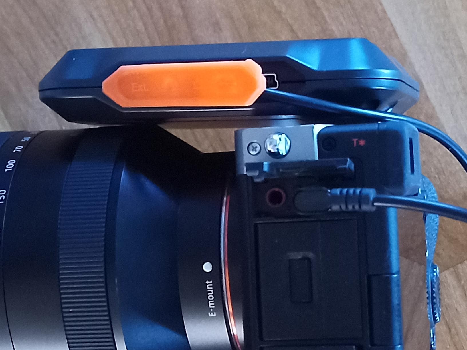 MIOPS Smart+ Smartphone Controllable Camera and Flash Trigger for High Speed Photography & Timelapse with Camera Connection Cable customer photo 2