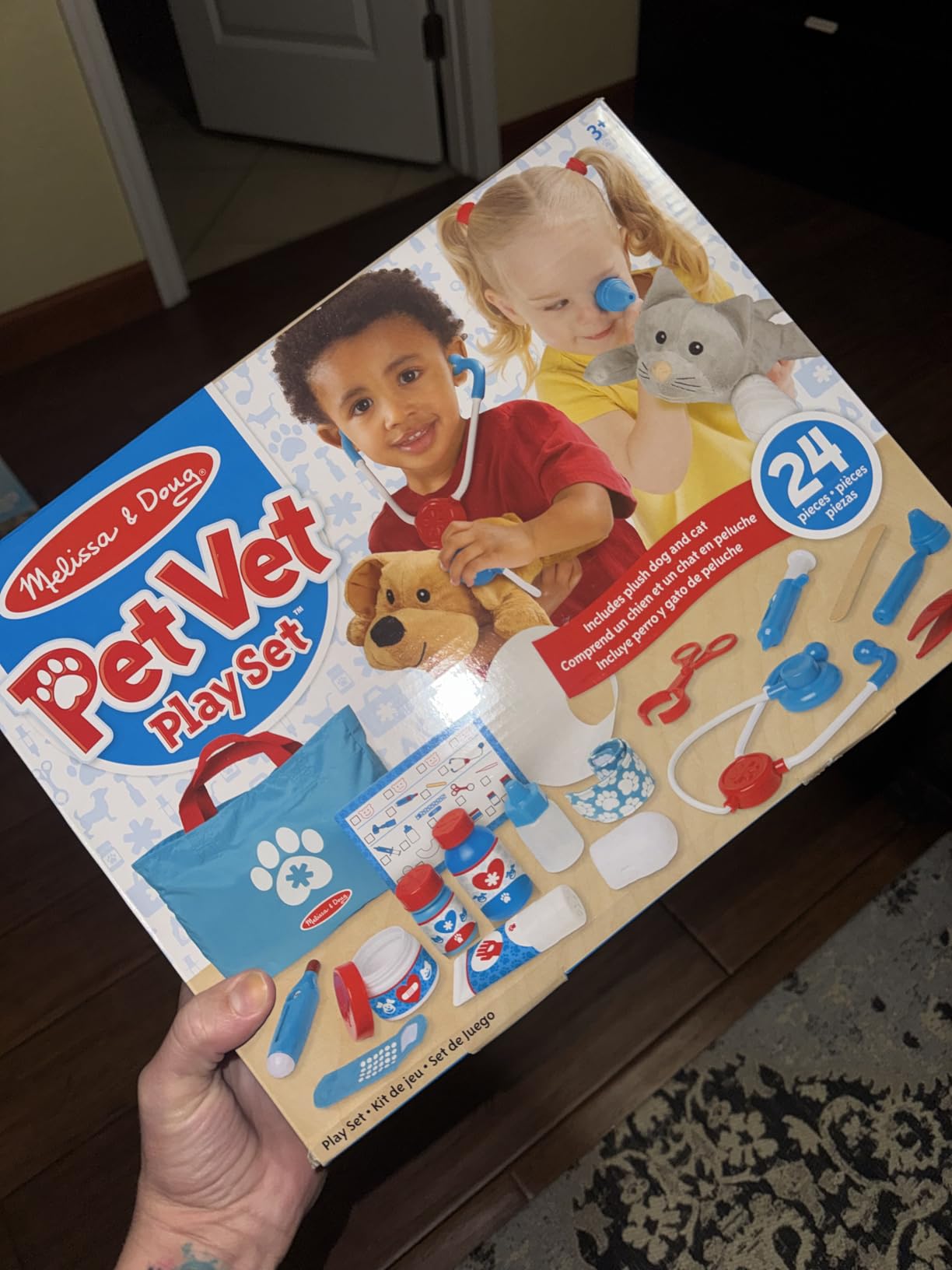 Melissa & Doug Examine and Treat Pet Vet Play Set customer photo 1