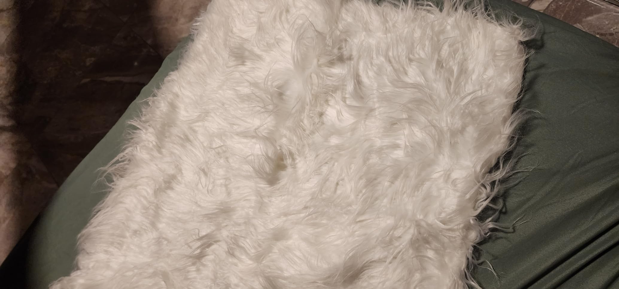 White Faux Fur Rug Small with Dense Pile Fibers - White Blanket for Photoshoot Outdoor & Indoor, Baby Christmas Photo Props customer photo 1