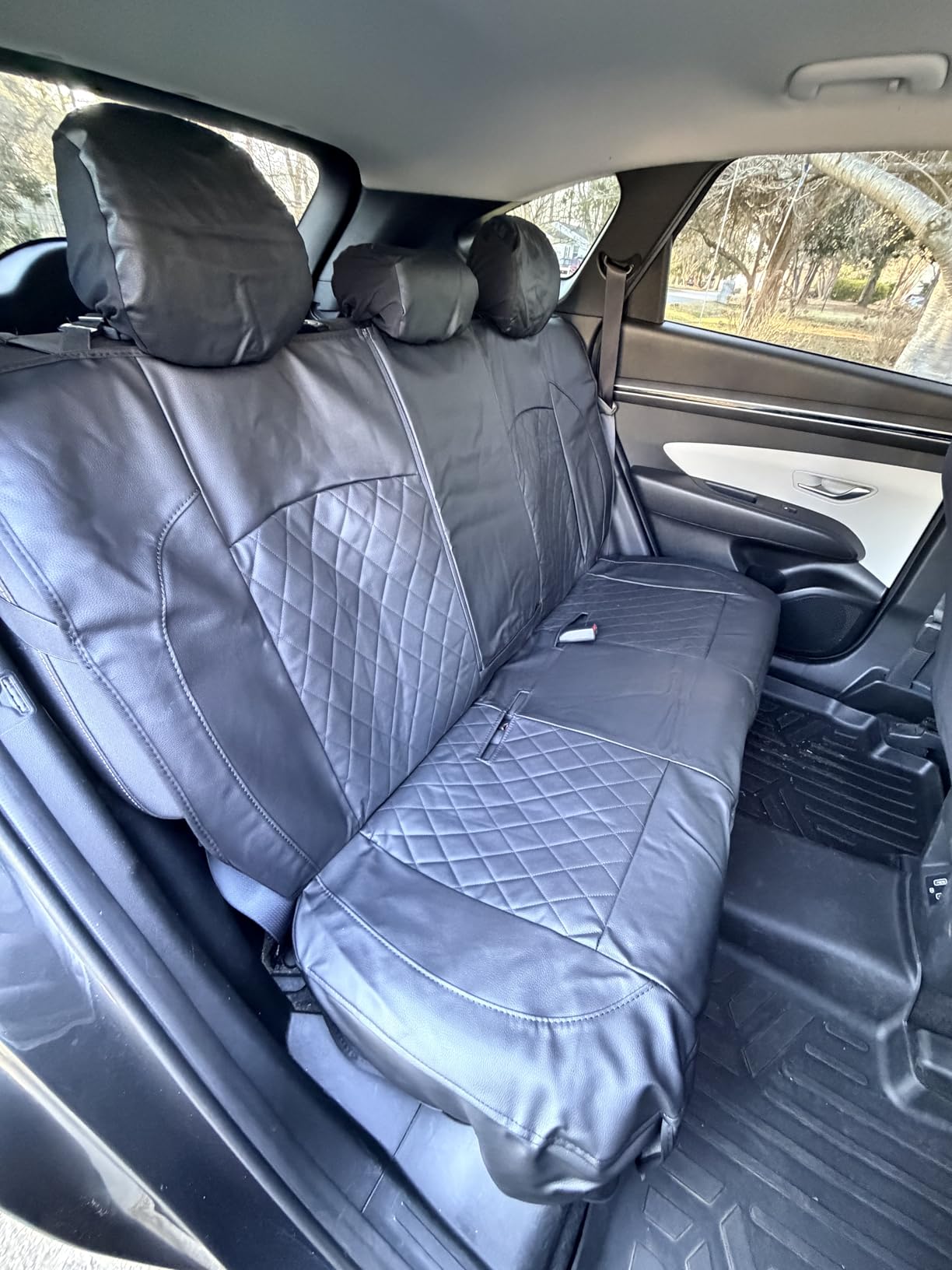 Universal Deluxe Pu Luxury Vinyl Faux Leather Car Seat Covers Full Set, Airbag Compatible, Breathable, Fit for Cars, Trucks, SUV (All Black) customer photo 1