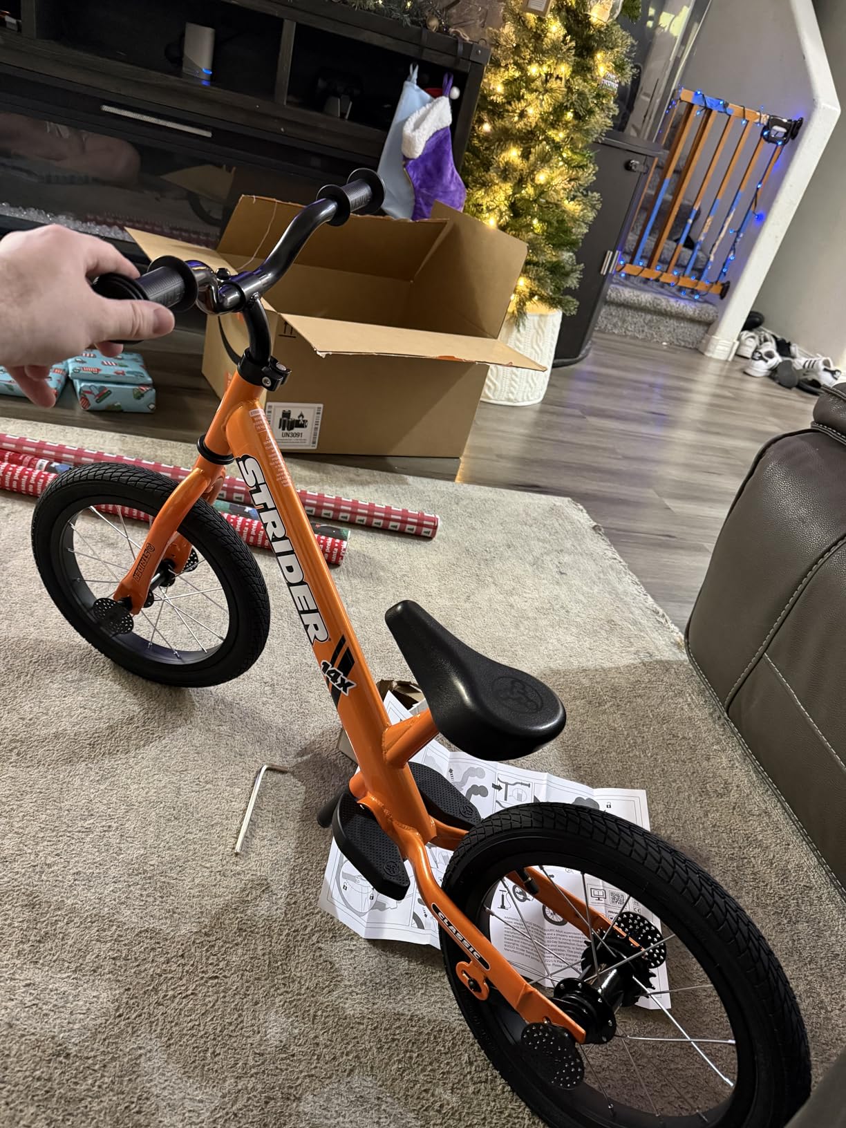 Strider 14x Classic Balance Bike for Kids 3 to 6 Years - Includes Custom Grips, Padded Seat, Performance Footrest & All-Purpose Tires - Easy Assembly & Adjustments customer photo 1