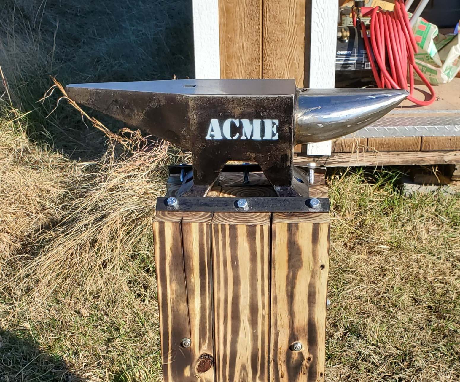 Vevor Single Horn Anvil - 66Lbs Cast Steel Anvil for Blacksmiths, Jewelers & Metalsmiths customer photo 1