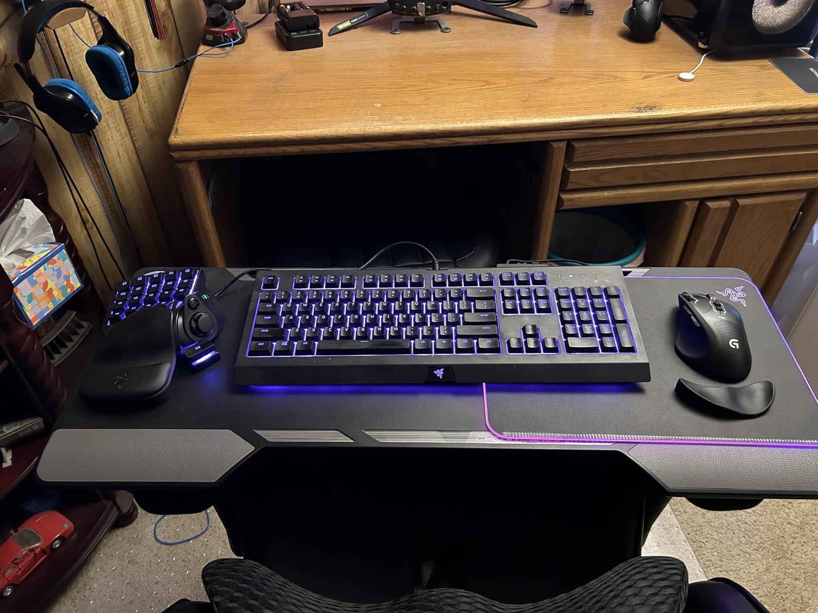 Razer Tartarus V2 Gaming Keypad: Mecha Membrane Key Switches - One Handed Keyboard - 32 Programmable Keys - Customizable Chroma RGB Lighting - Programmable Macros - Snap Tap - Black customer photo 2