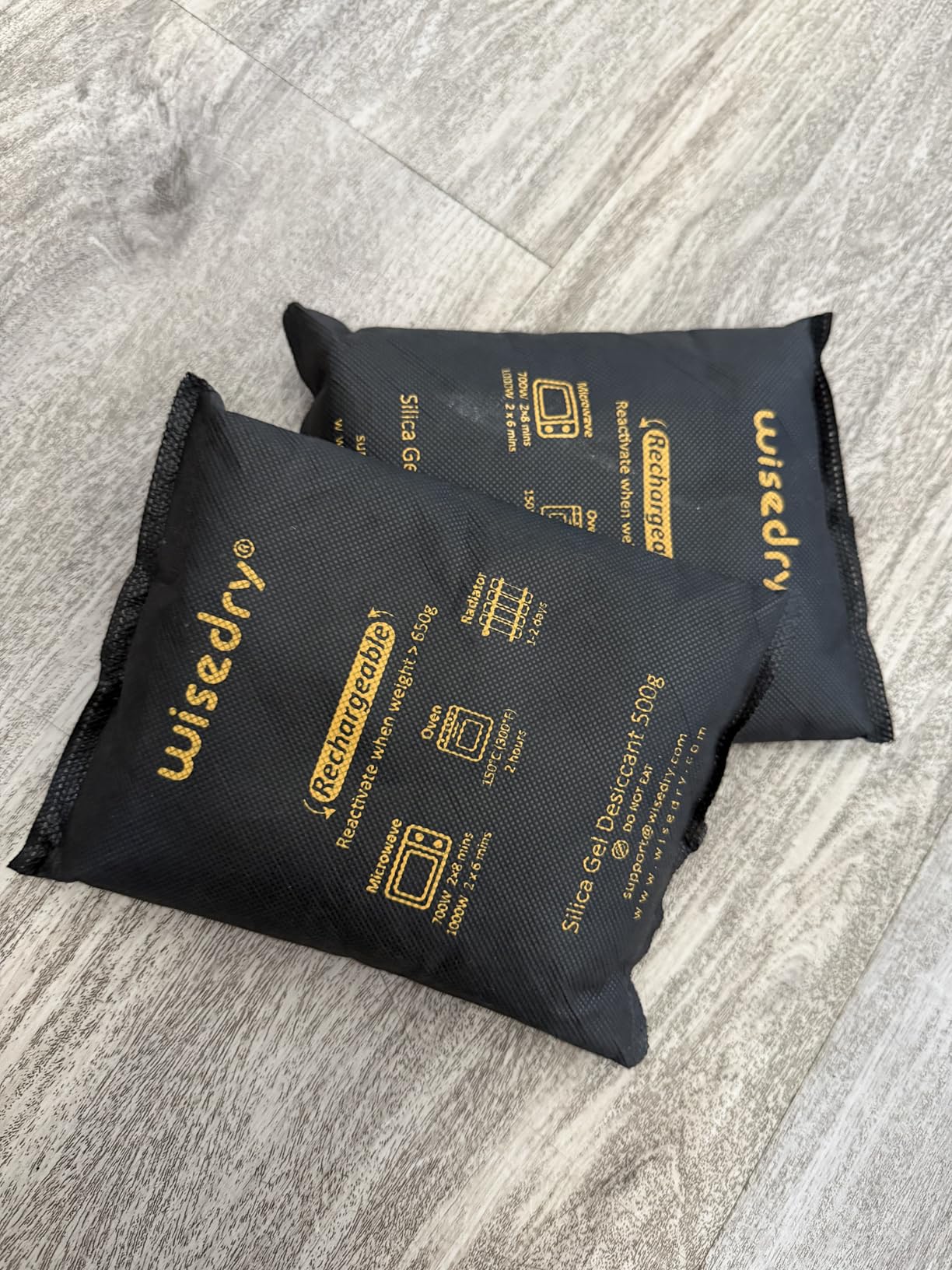 wisedry 2 x 500 Gram Rechargeable Silica Gel Car Dehumidifier, Microwave Fast Reactivated Desiccant Packets Large for Gun Safe Closet Basement Garage Storage Moisture Absorber Bag Reusable customer photo 2