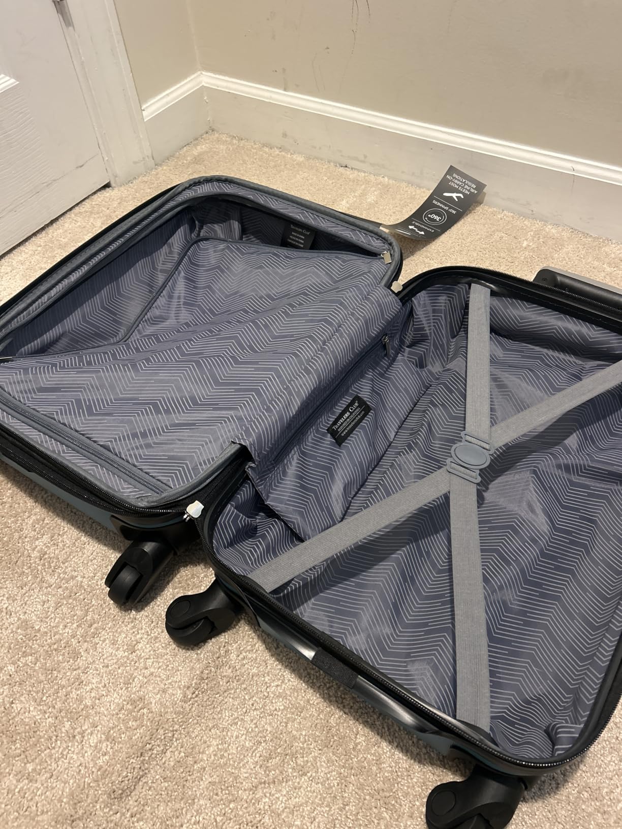Travelers Club Chicago Hardside Expandable Spinner Luggage, Teal, 22