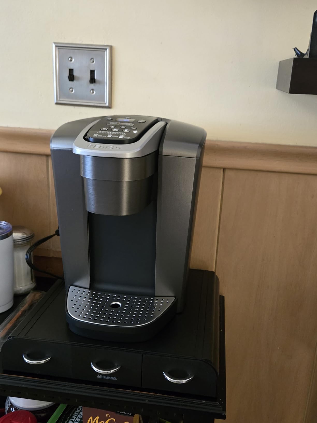 Keurig K-Elite Single Serve K-Cup Pod Coffee Maker, with Strength and Temperature Control, Iced Coffee Capability, 8 to 12oz Brew Size, Programmable, Brushed Silver customer photo 2