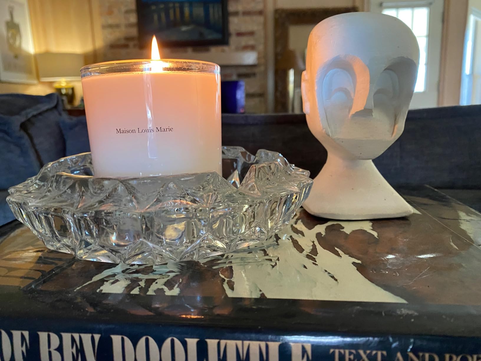 Maison Louis Marie - No.04 Bois de Balincourt Soy Wax Candle | Luxury Fragrance for a Modern World (8.5 oz | 240 g) customer photo 1