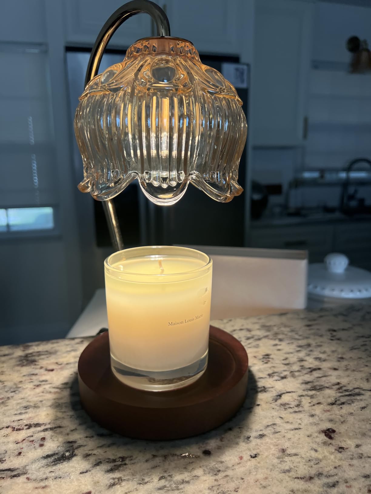 Maison Louis Marie - No.04 Bois de Balincourt Soy Wax Candle | Luxury Fragrance for a Modern World (8.5 oz | 240 g) customer photo 2