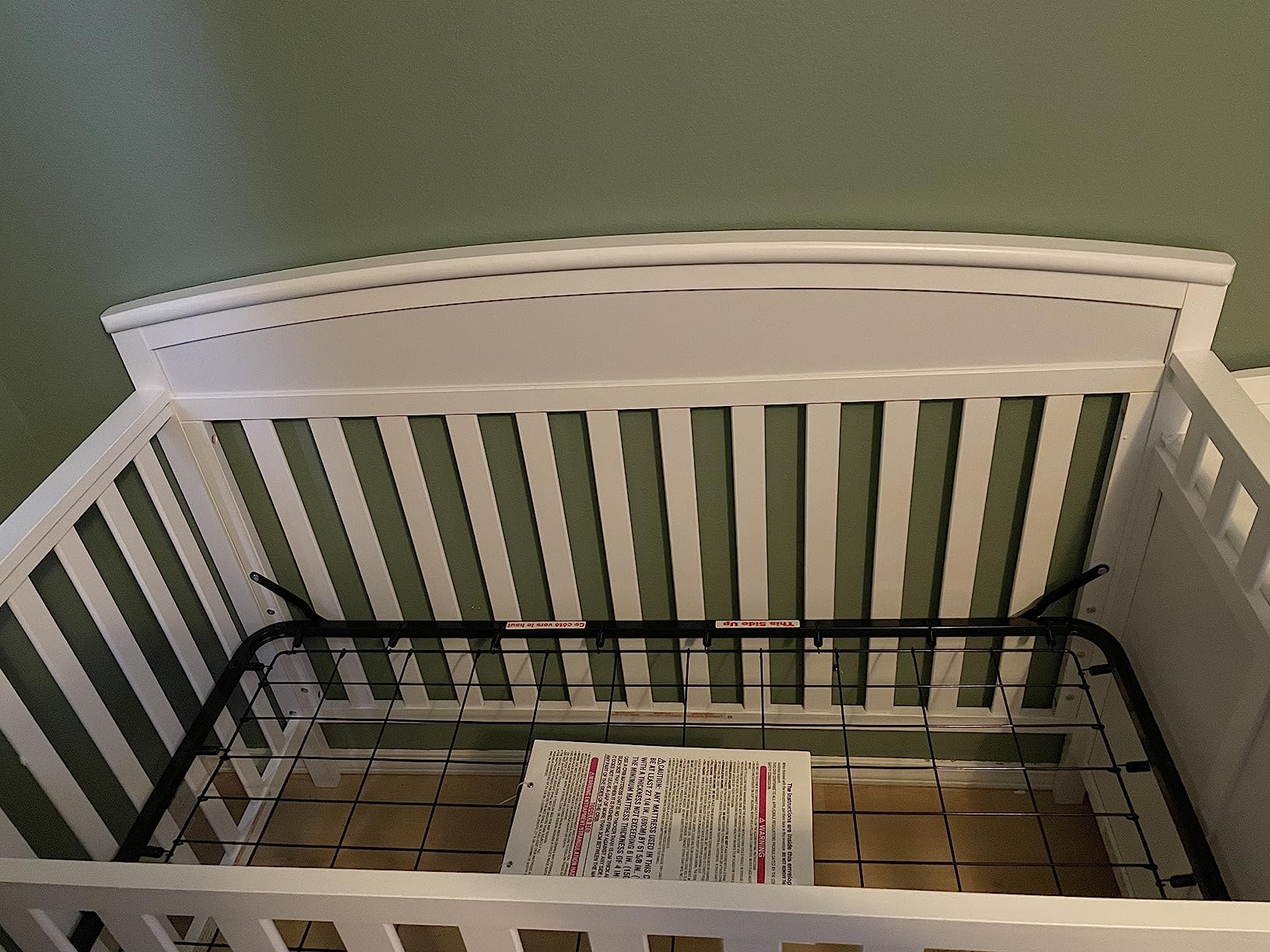 Graco Benton 4-in-1 Convertible Crib and Changer - GREENGUARD Gold Certified, Crib & Changing-Table Combo, Water-Resistant Changing Pad, Converts to Toddler Bed, Daybed and Full-Size Bed (White) customer photo 2