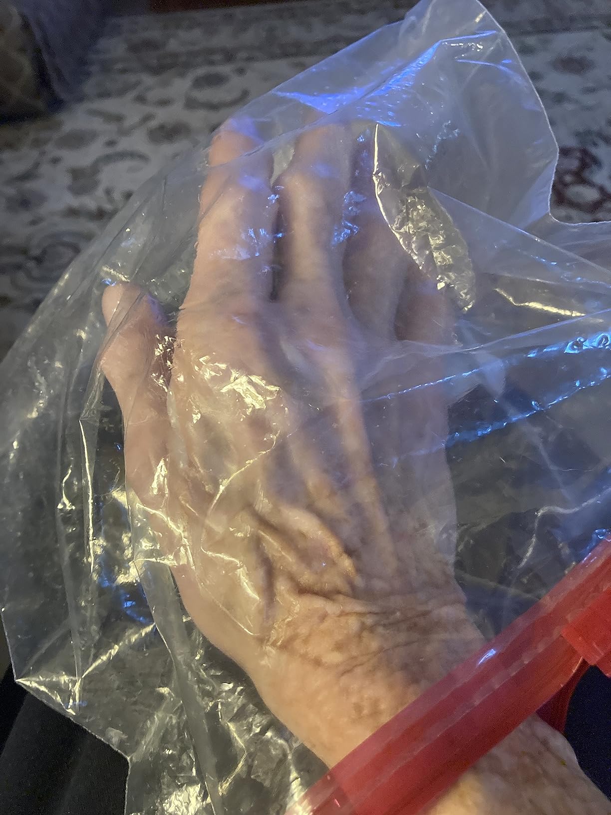 True Glow by Conair Paraffin Bath for Hands and Feet - Moisturizing Treatment With 1lb. Wax - Purple customer photo 2